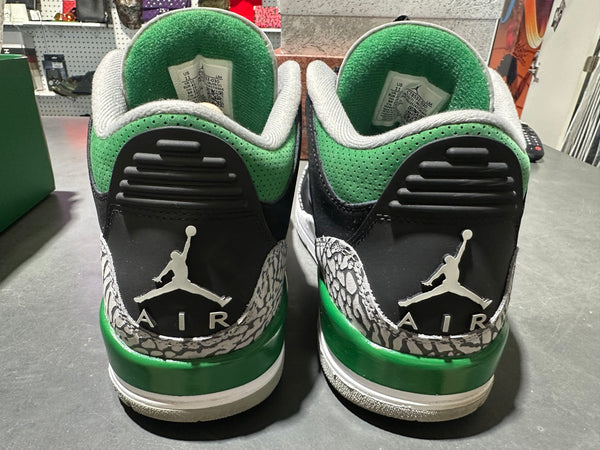 Air Jordan 3 Retro - Pine Green Size 11