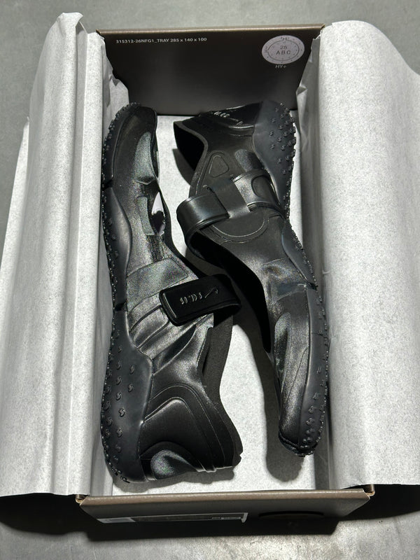Nike Rift Satin SKIMS - Black/Women's Size 7W/5.5Y