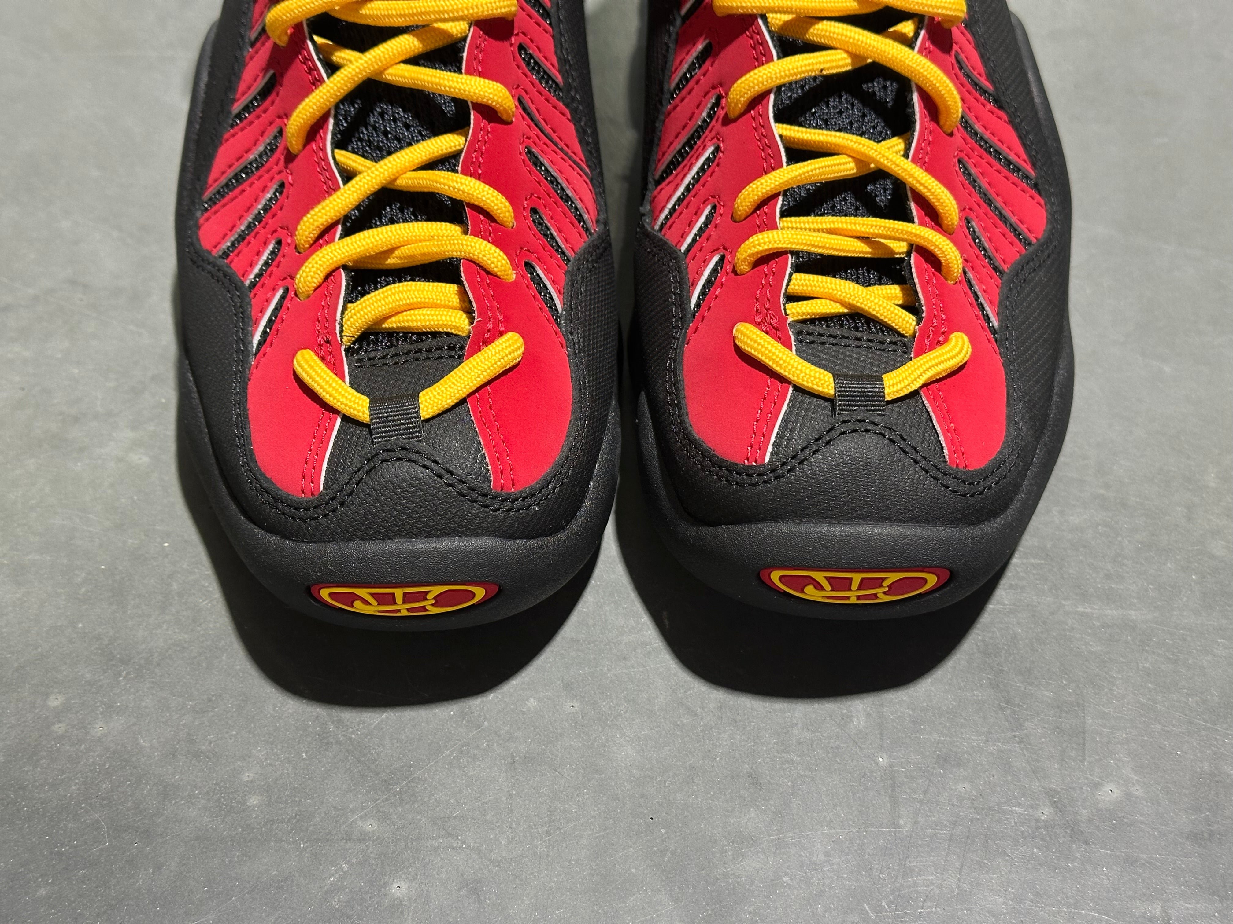 Nike Air Bakin High A5 - Varsity Red Size 9