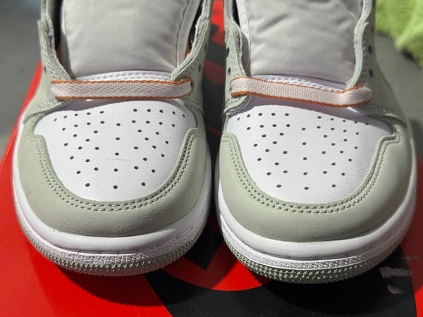 WMNS Air Jordan 1 High OG - Sea Foam Size 5W/3.5M