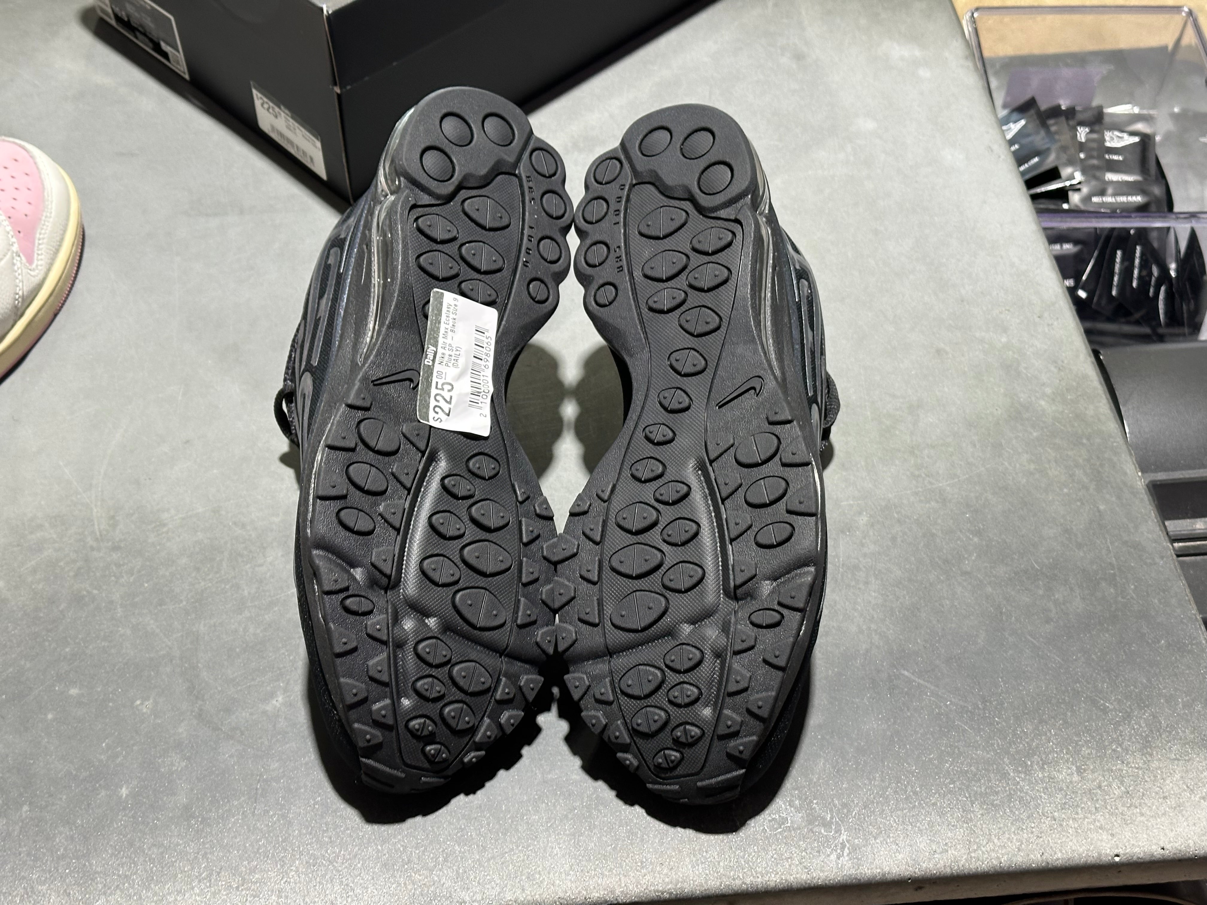 Nike Air Max Ecstasy Plus SP - Black Size 9