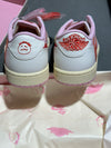 Air Jordan 1 Retro Low OG SP - Travis Scott/Tropical Pink Size 8