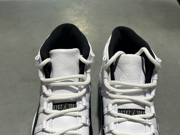 Air Jordan 11 Retro - Gratitude Size 9.5