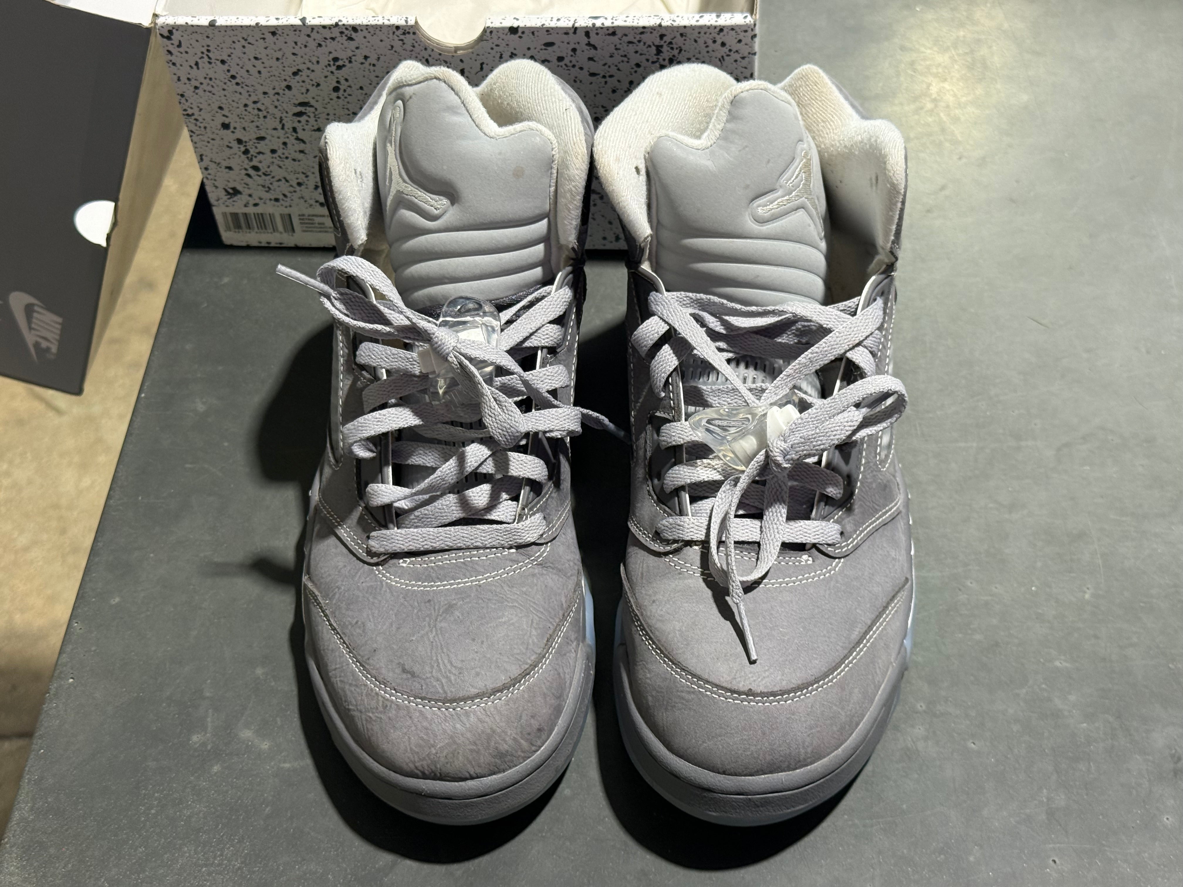 Air Jordan 5 Retro - Wolf Grey Size 10