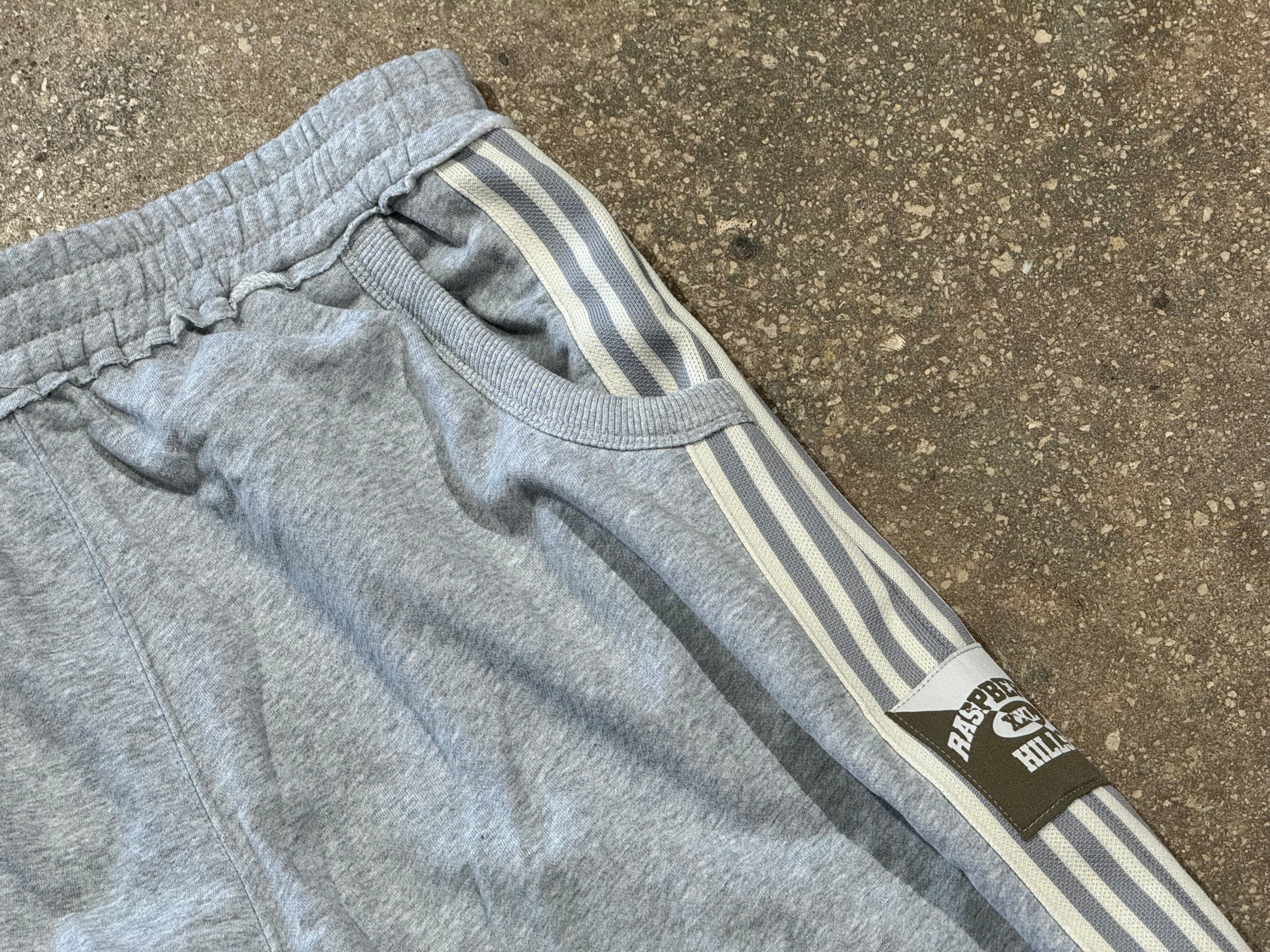 NEW GV Gallery Lil Leon Sweats