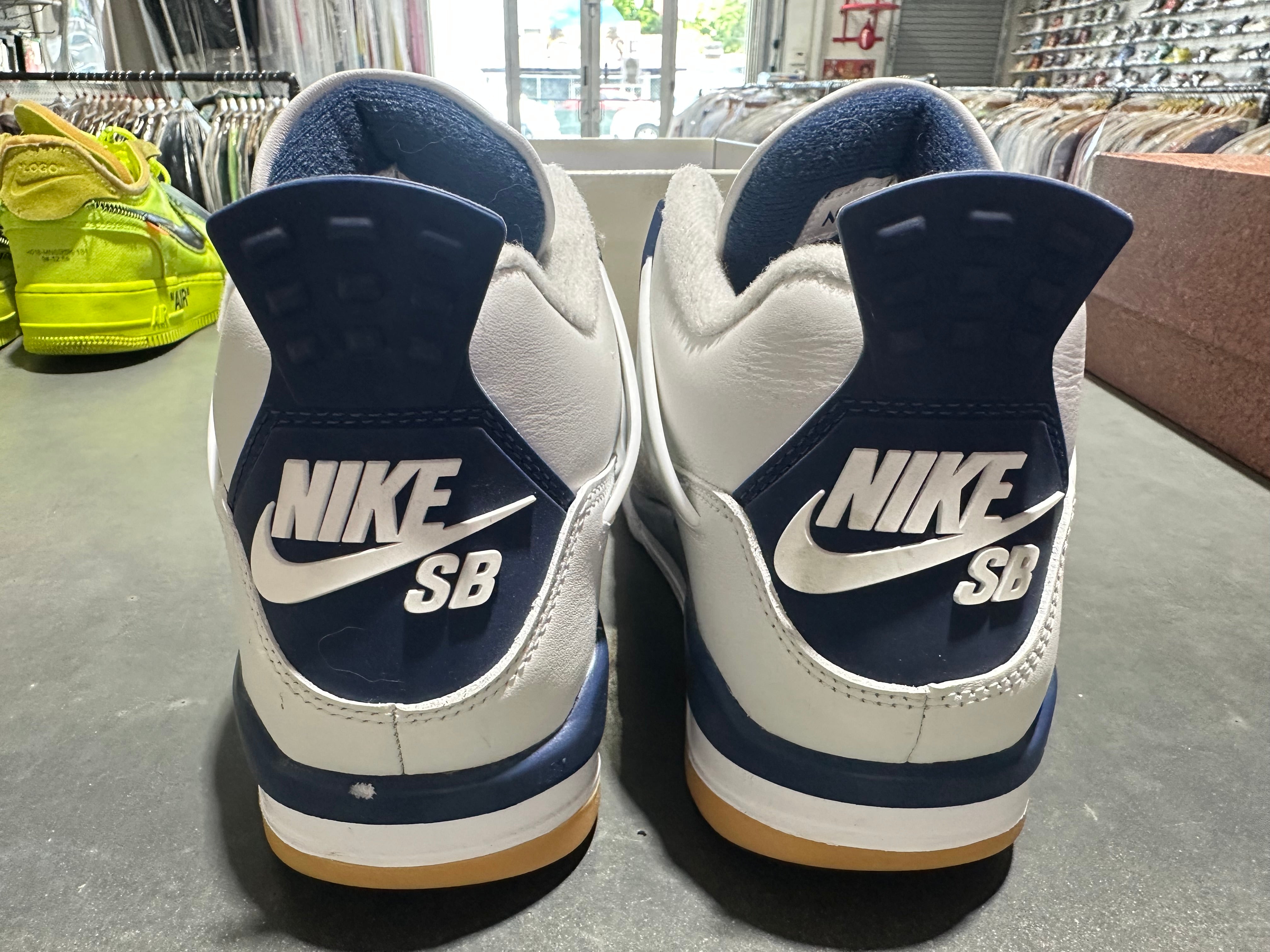 Air Jordan 4 Retro SP x Nike SB - Navy Size 7