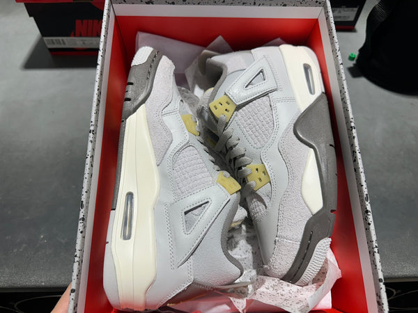 Air Jordan 4 Retro SE (GS) - Craft Photon Dust Size 6Y