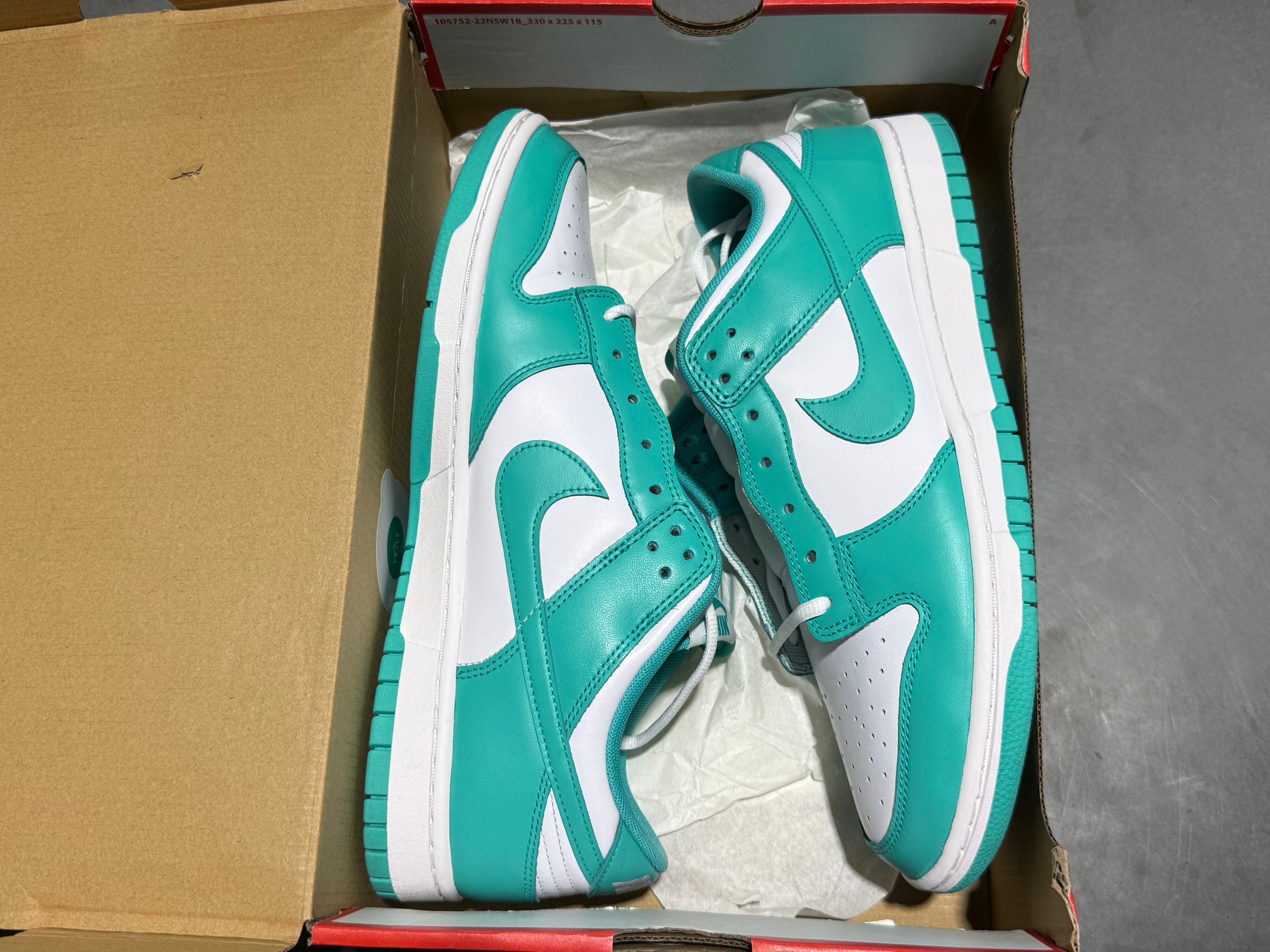 Nike Dunk Low - Clear Jade Size 10.5