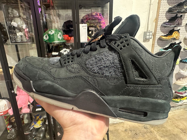 Air Jordan 4 Retro Kaws - Black Size 8.5