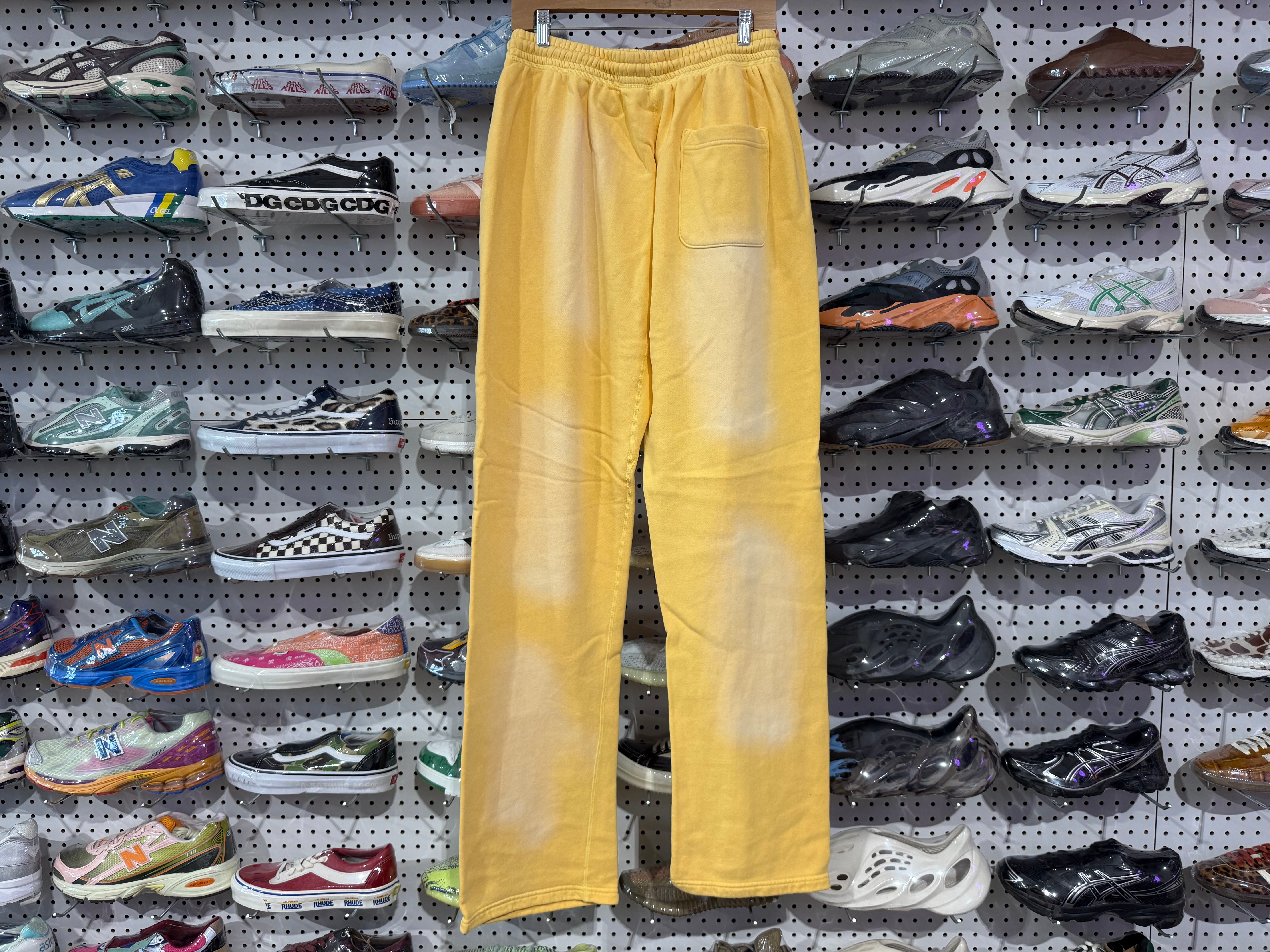 NEW Hellstar Sports Sweatpants - Yellow Size XL