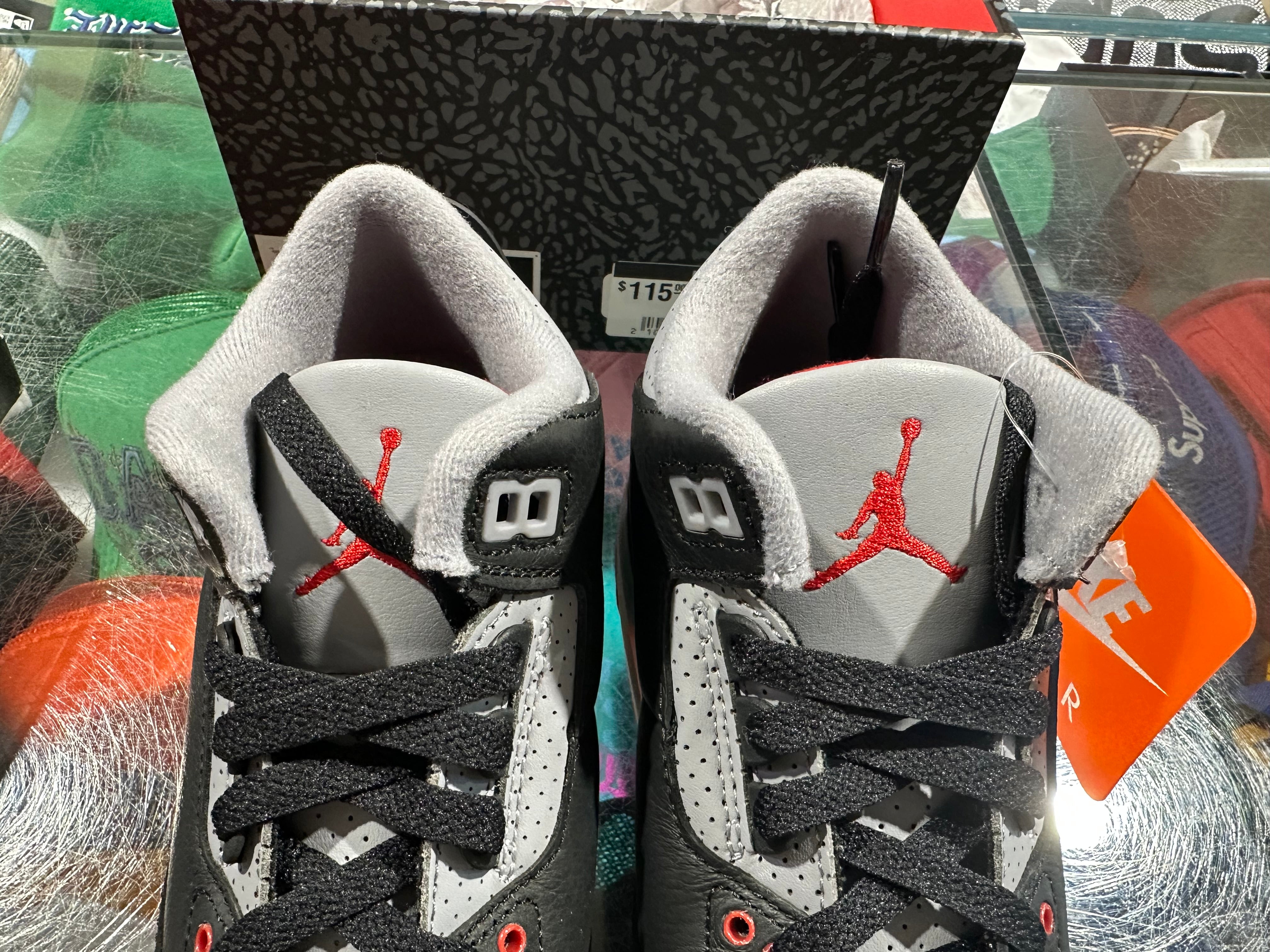 Air Jordan 3 Retro (GS) - Black Cement 2024  Size 4Y