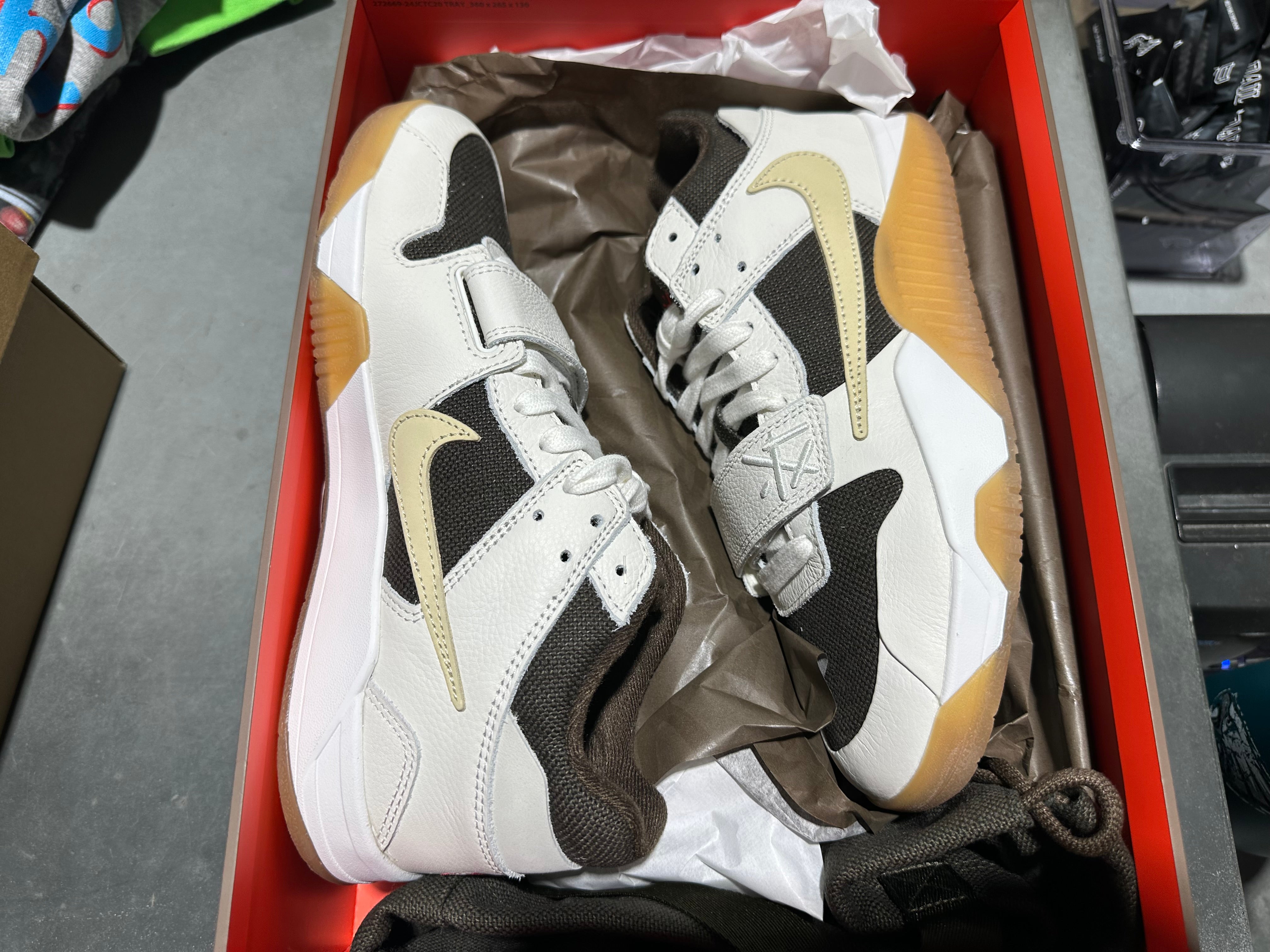 Jordan Jumpman Jack TR - Travis Scott Sail Size 9