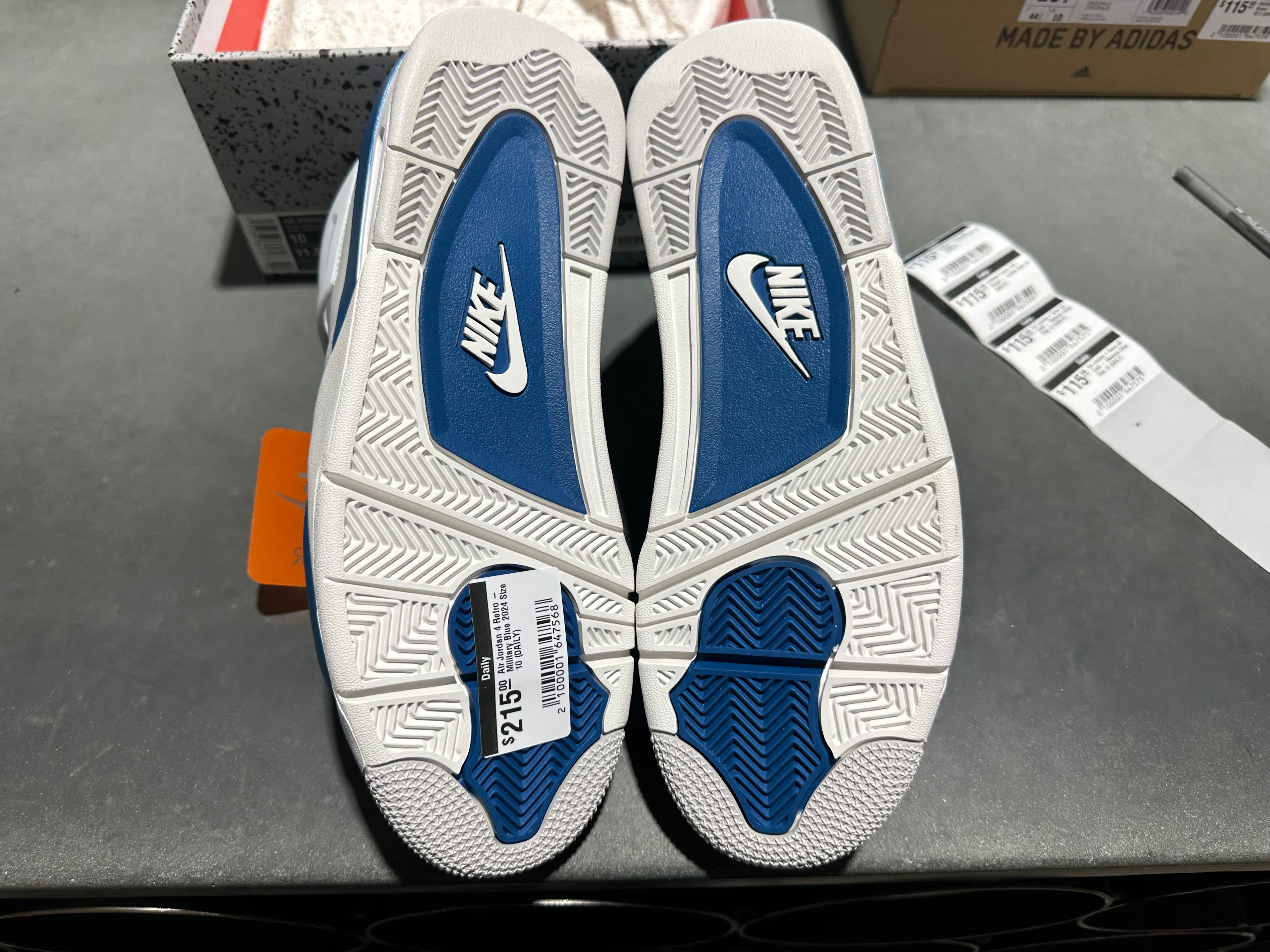 Air Jordan 4 Retro - Military Blue 2024 Size 10