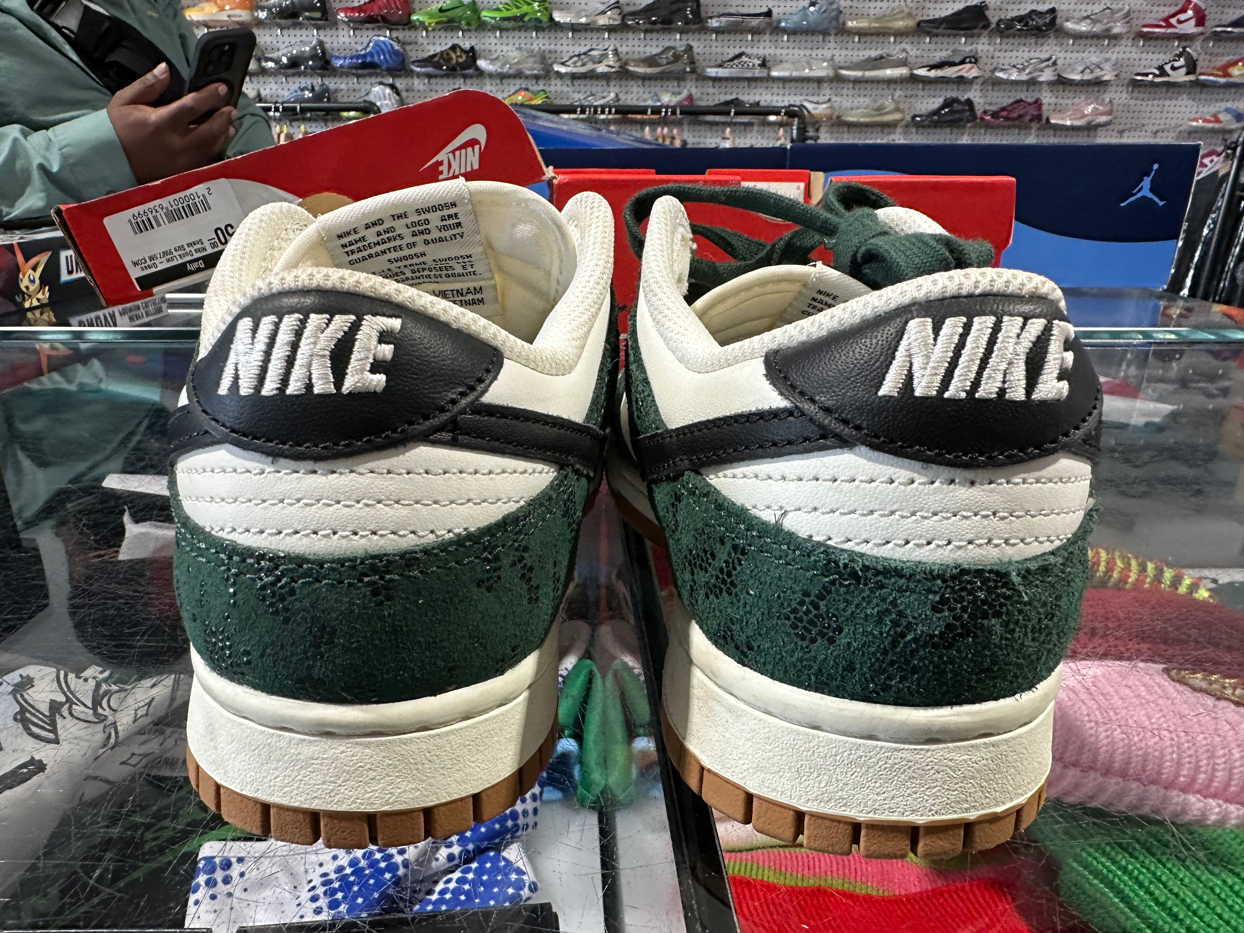 Nike Dunk Low - Green Snake Size 9W/7.5M