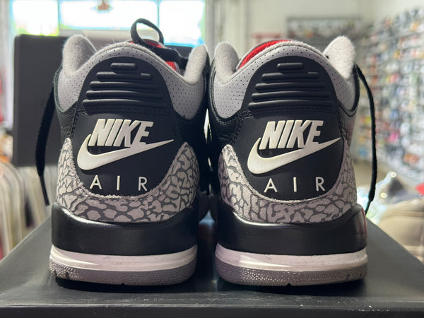 Air Jordan 3 Retro - Black Cement Size 8