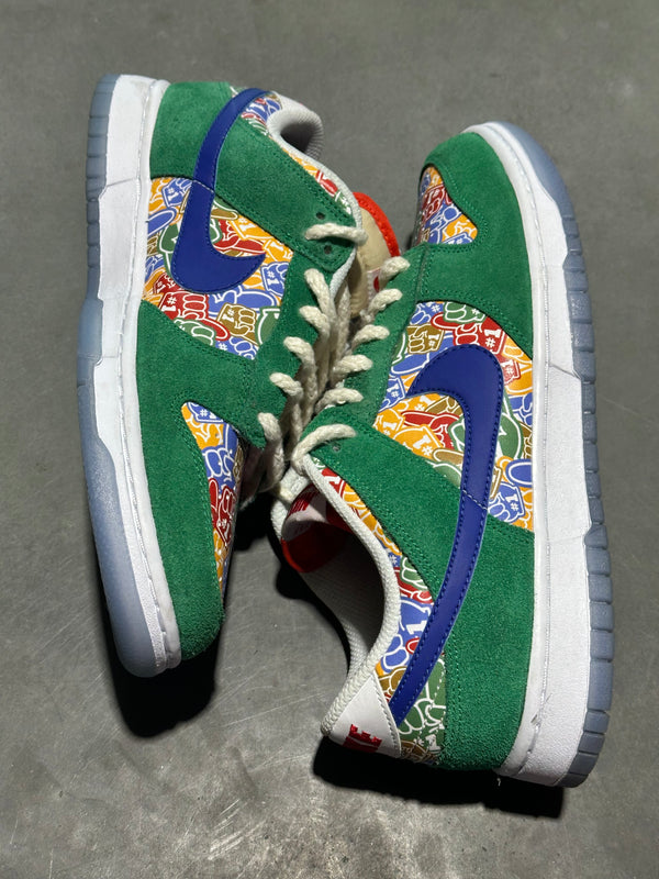 Nike Dunk Low - Foam Finger Size 8