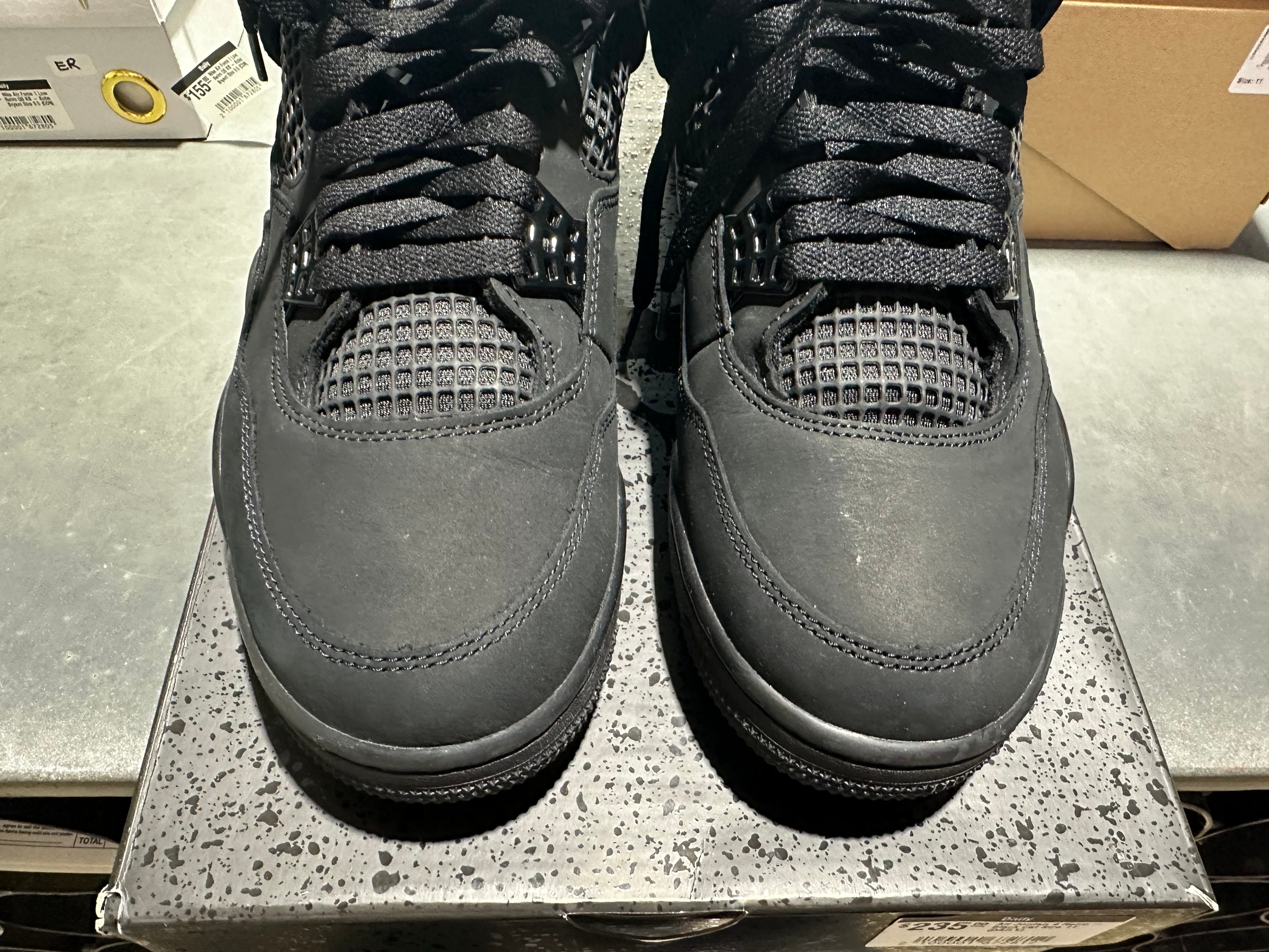 Air Jordan 4 Retro - Black Cat Size 11