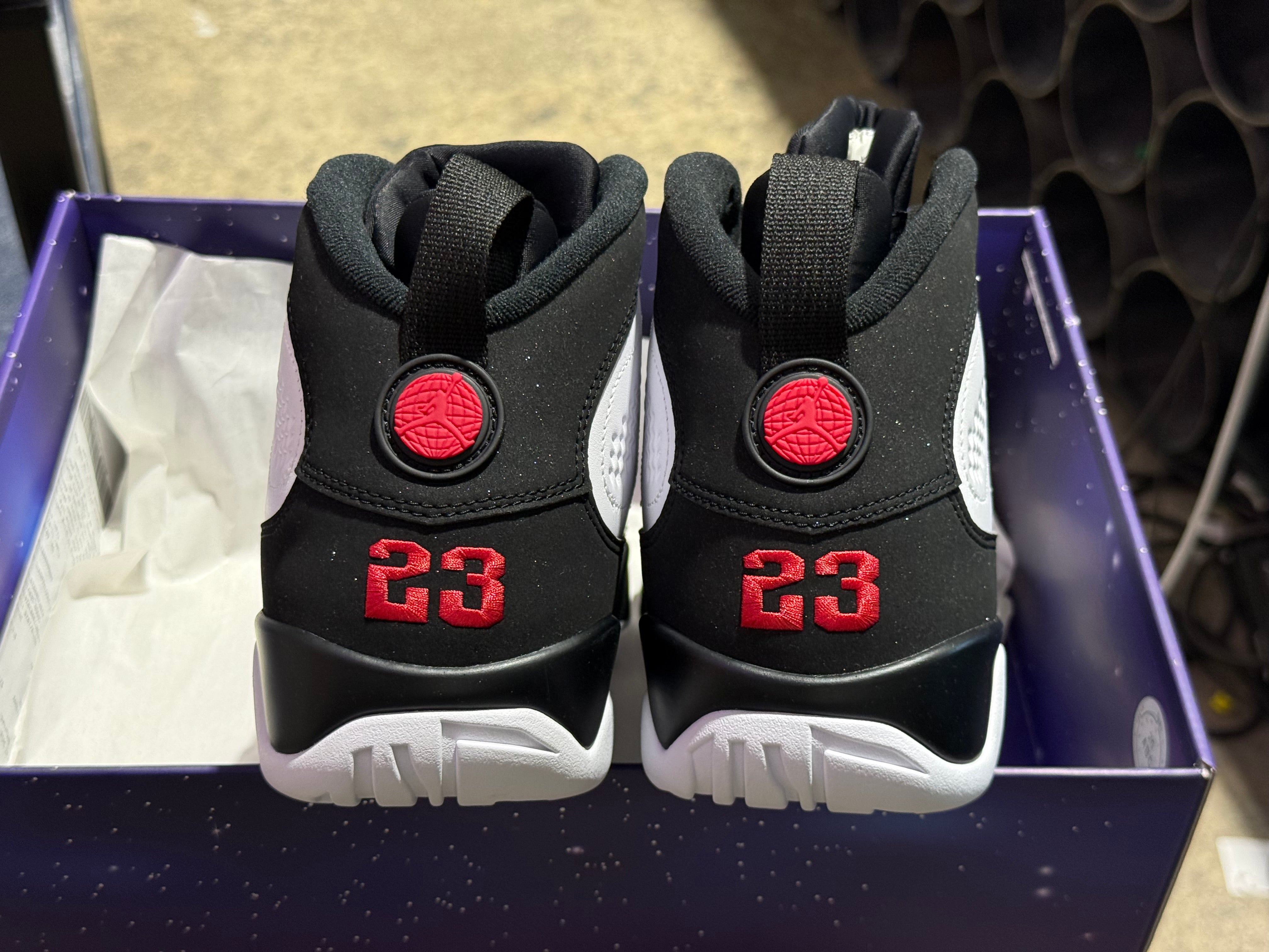 Air Jordan 9 Retro - Space Jam Size 11