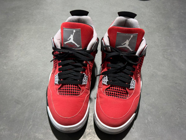 Air Jordan 4 Retro - Toro Size 10.5