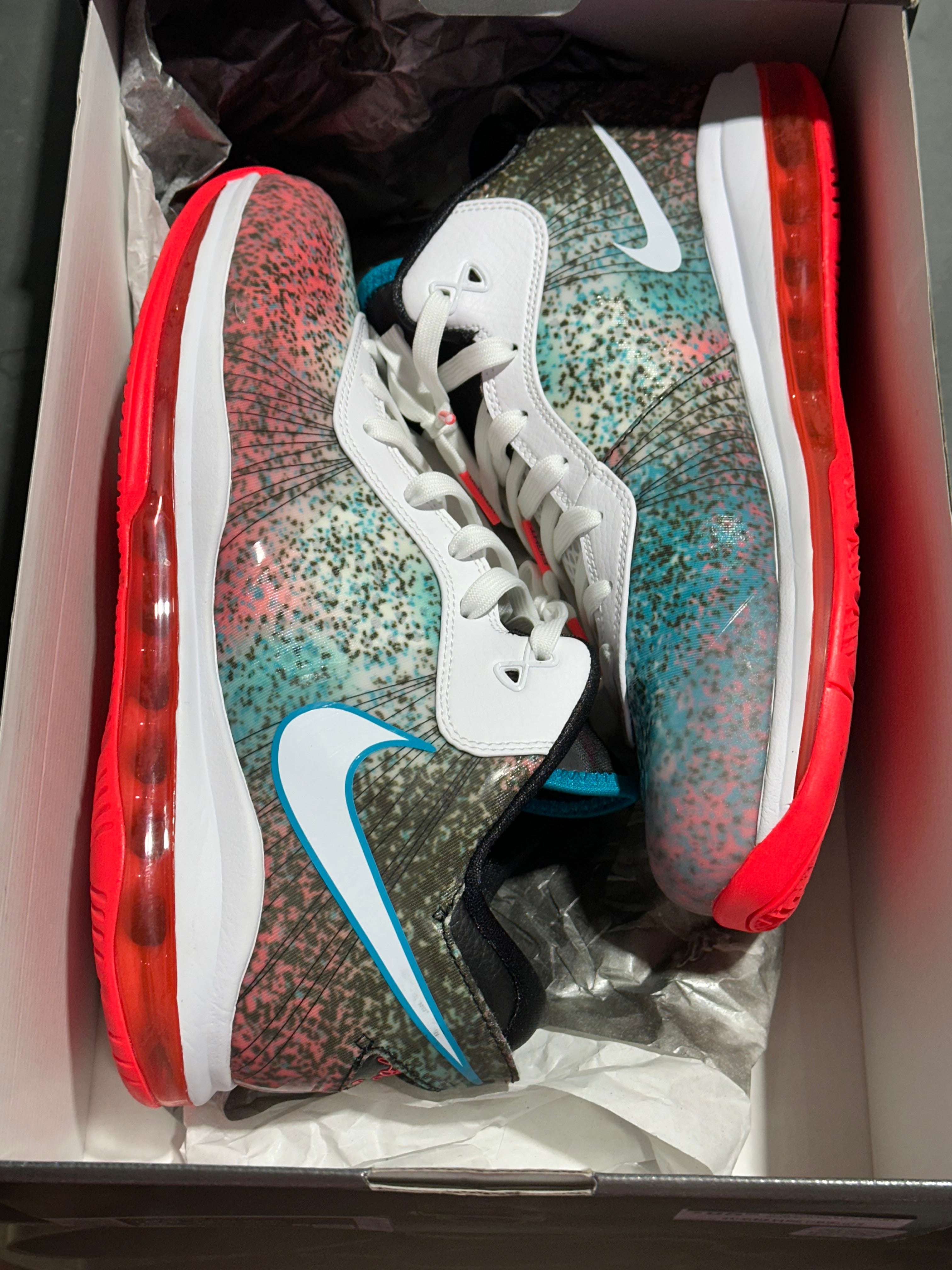 Nike Lebron 8 V2 Low QS - Miami Nights Size 10.5