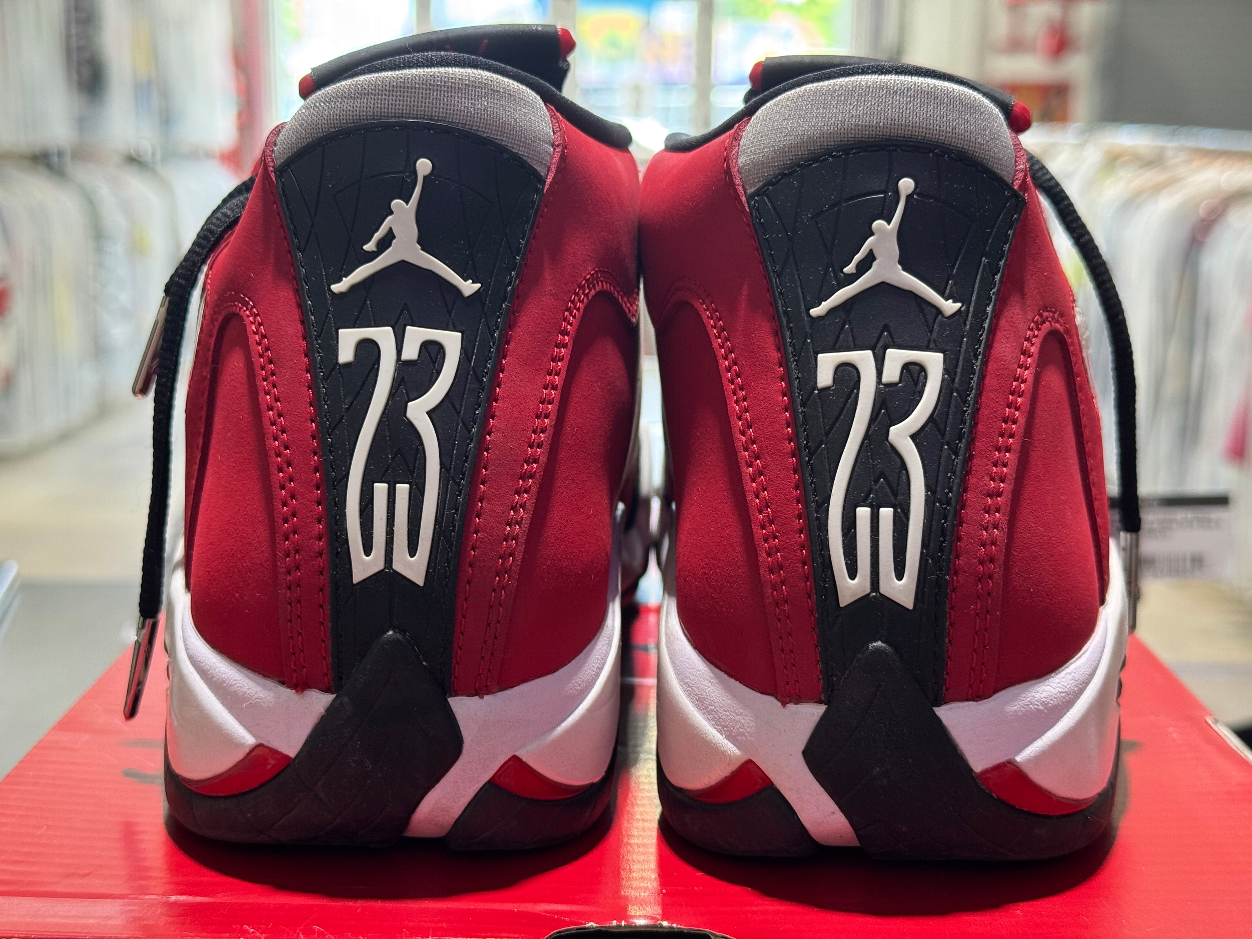 Air Jordan 14 Retro - Gym Red Size 9