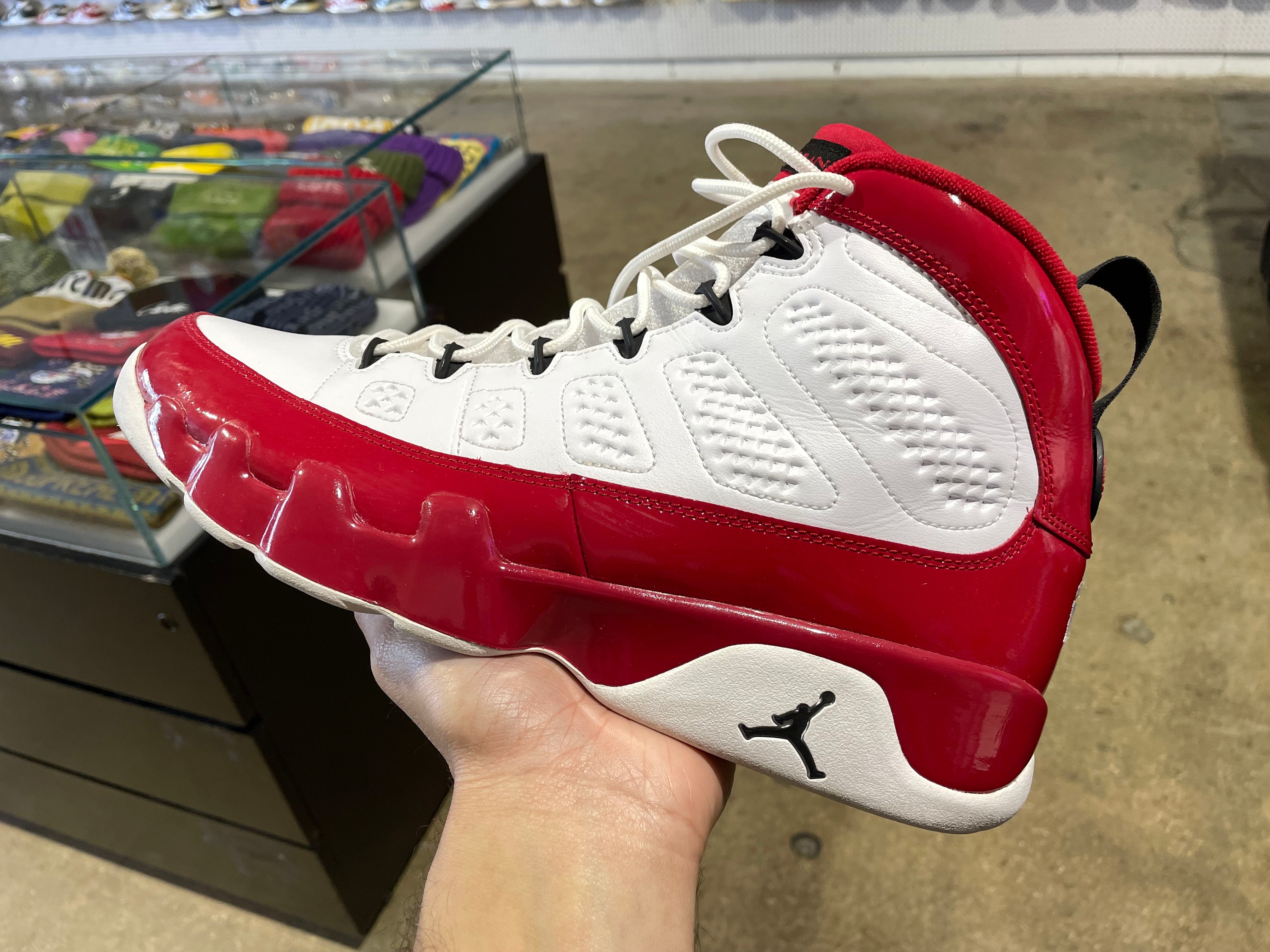 Air Jordan 9 Retro - White Gym Red Size 11