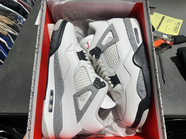Air Jordan 4 Retro - White Cement 2025 SIze 10