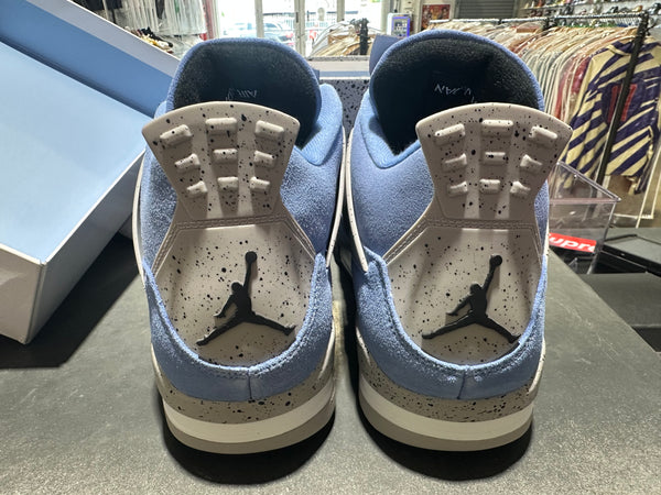 Air Jordan 4 Retro - University Blue Size 13
