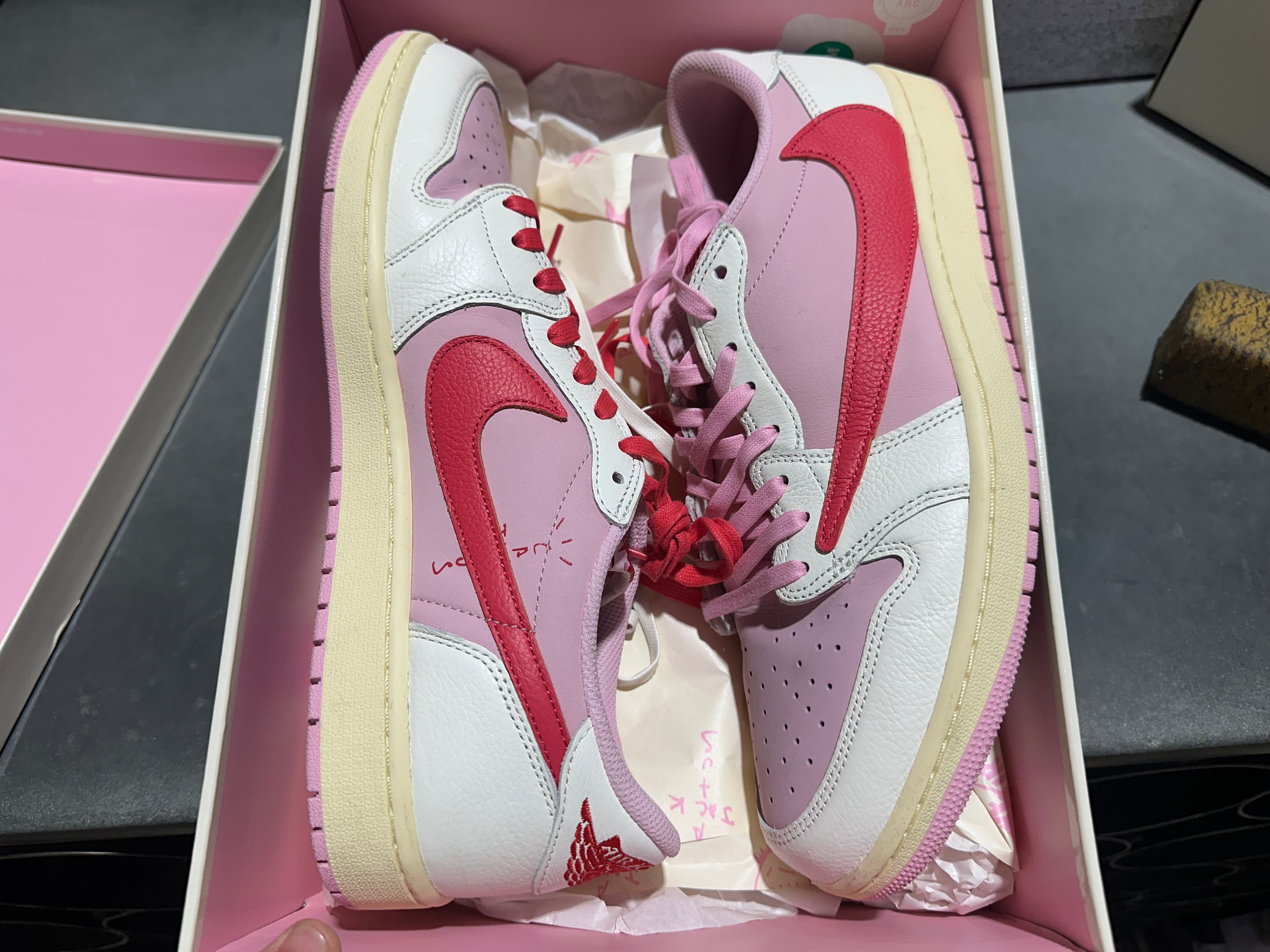 Air Jordan 1 Low OG SP - Travis Scott/Tropical Pink Size 13
