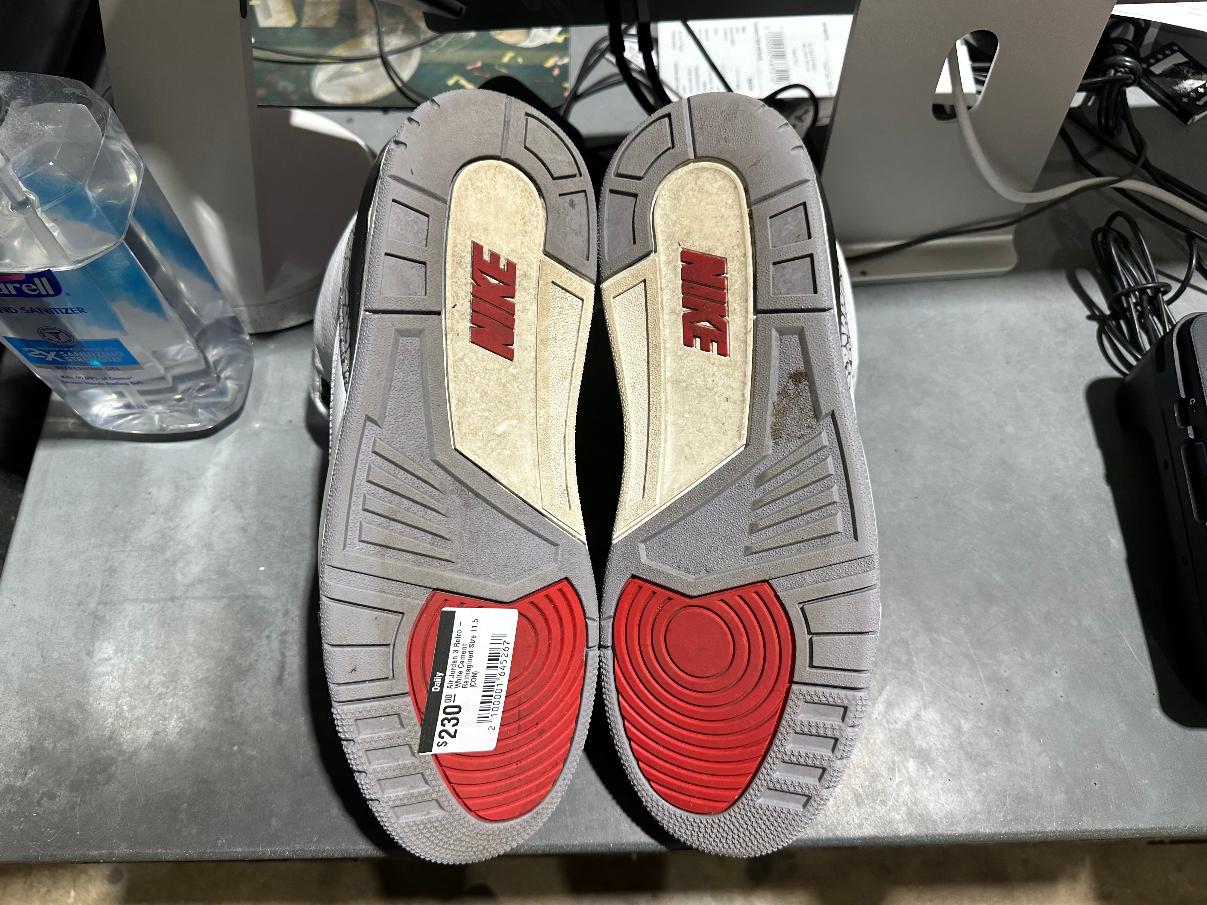 Air Jordan 3 Retro - White Cement Reimagined Size 11.5