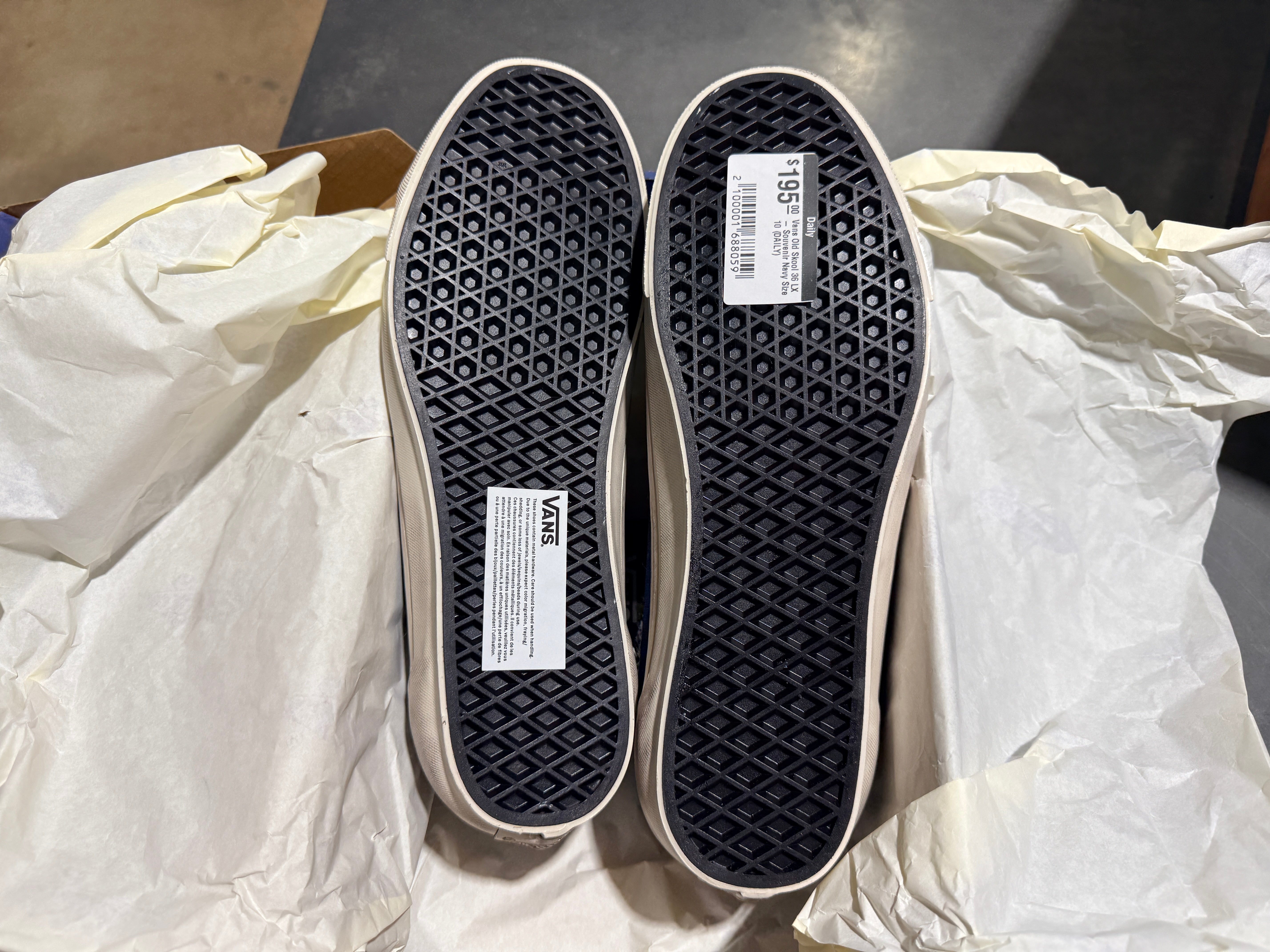 Vans Old Skool 36 LX - Souvenir Navy Size 10