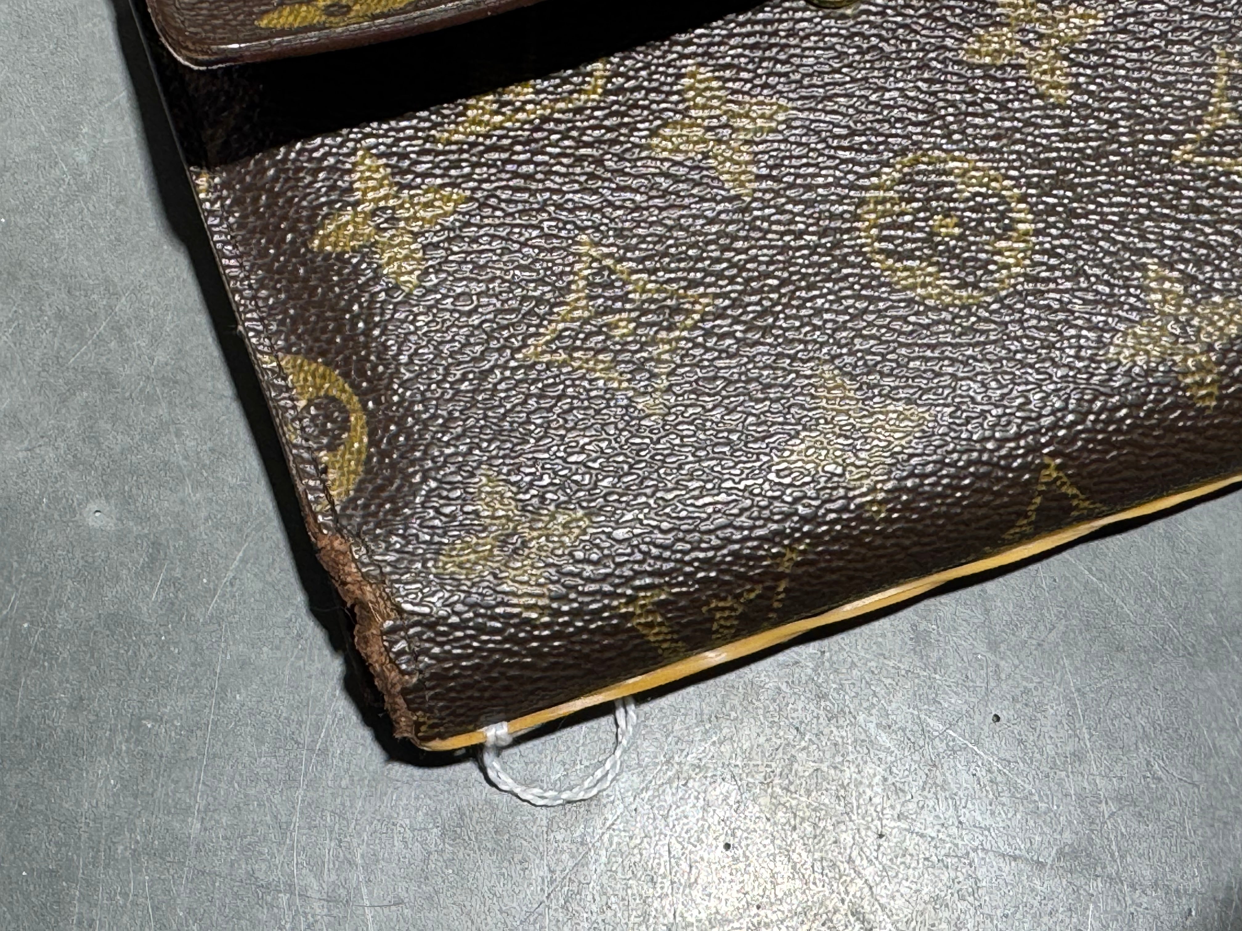VTG 90s Louis Vuitton Monogram Porte-Tresor Wallet - Brown