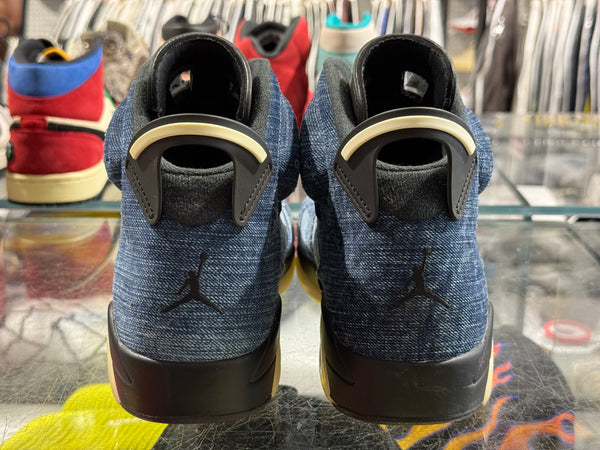 Air Jordan 6 Retro - Denim Size 10.5