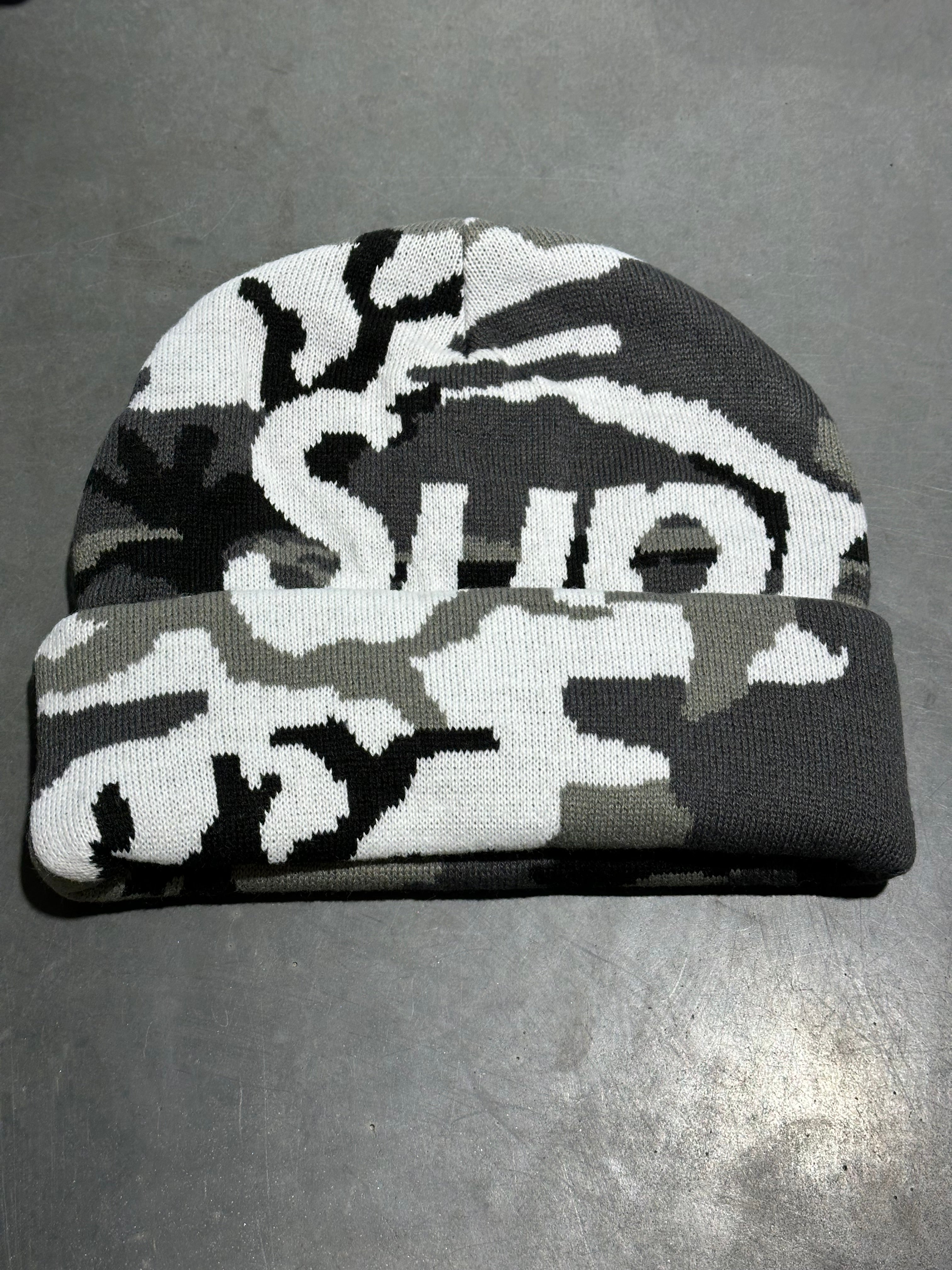 NEW Supreme Big Logo Beanie - Snow Camo
