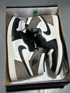 Air Jordan 1 Retro High OG - Mocha Size 10.5