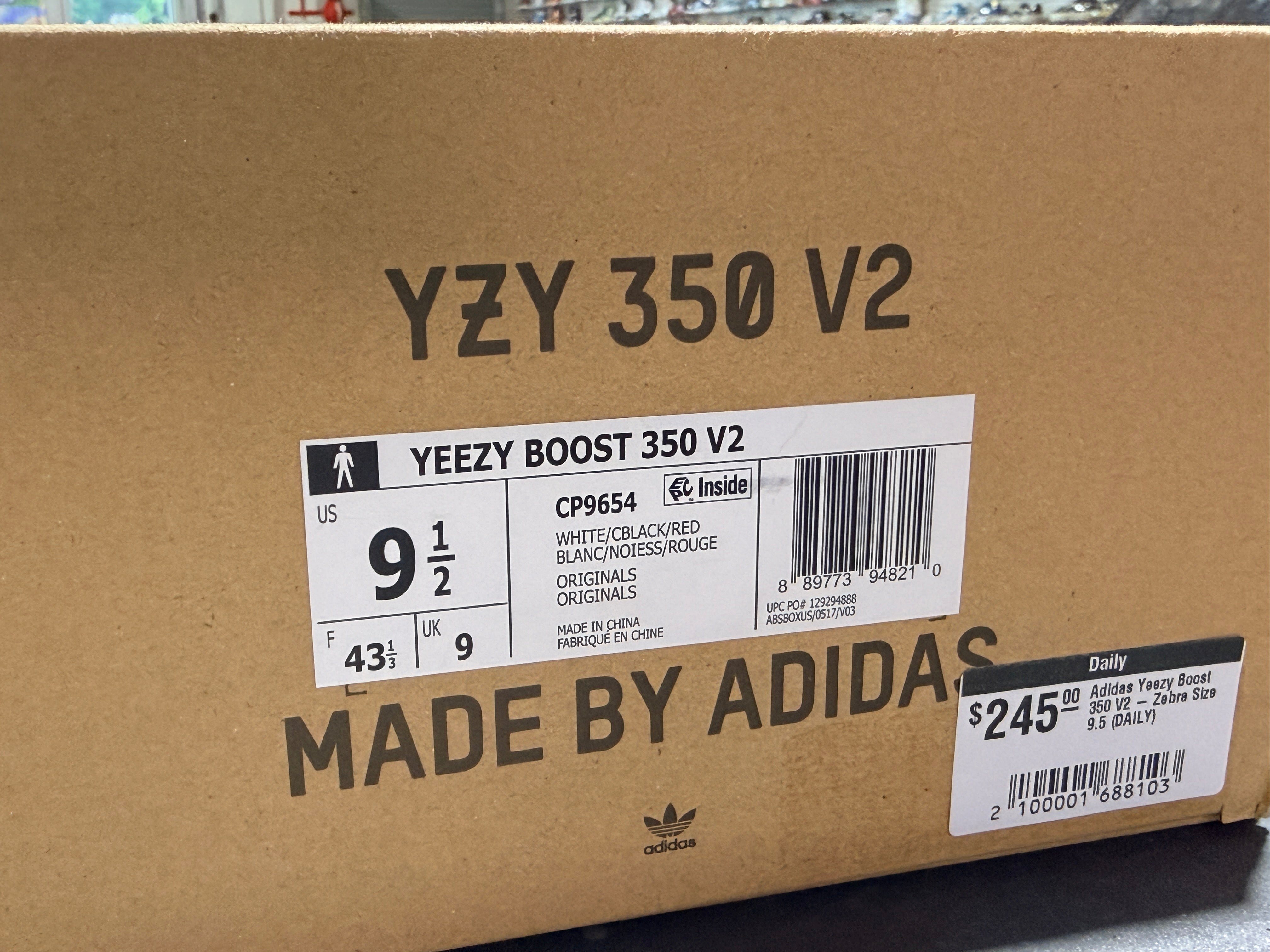 Adidas Yeezy Boost 350 V2 - Zebra Size 9.5