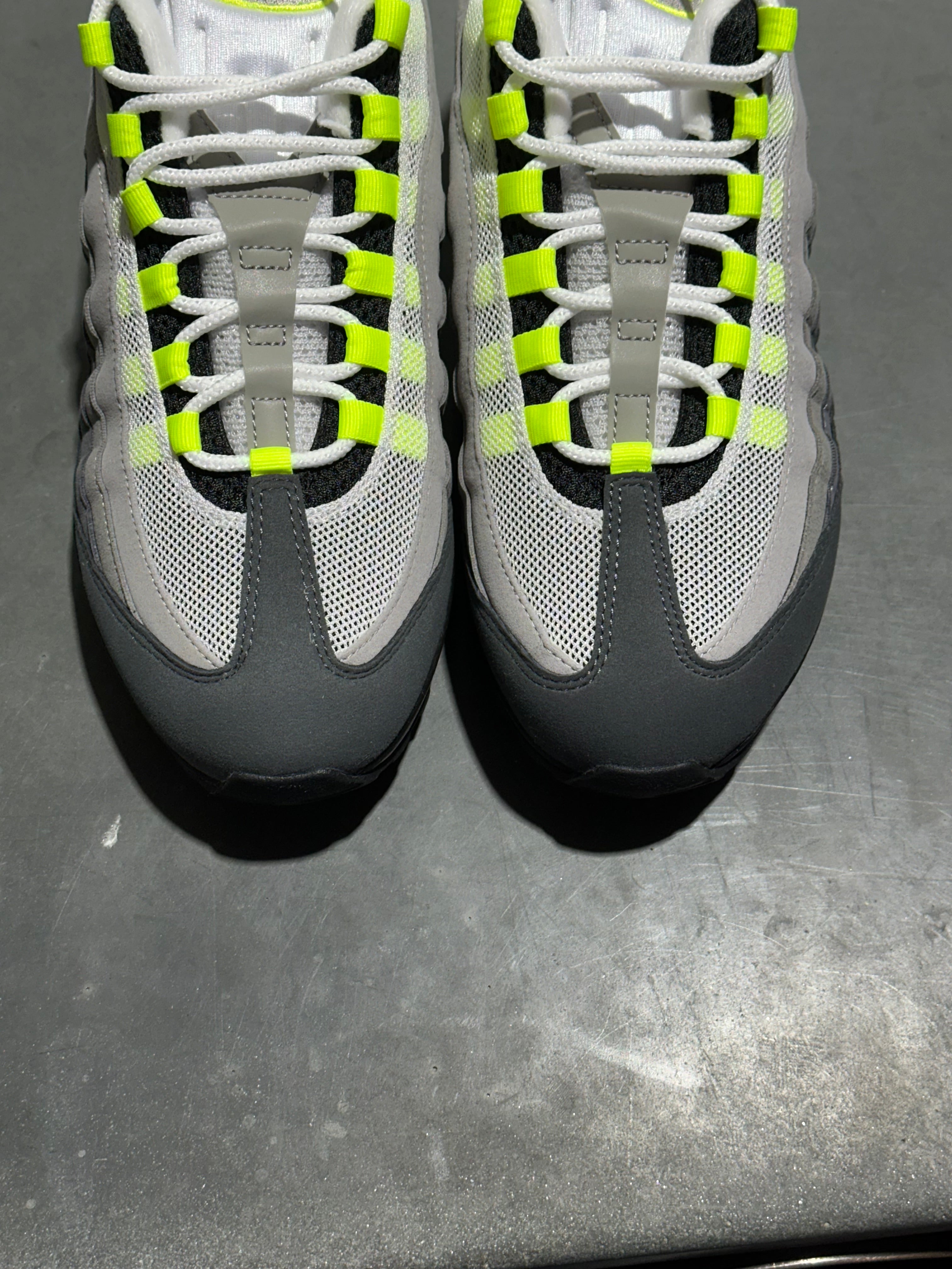 Nike Air Max 95 Big Bubble - Neon Size 9