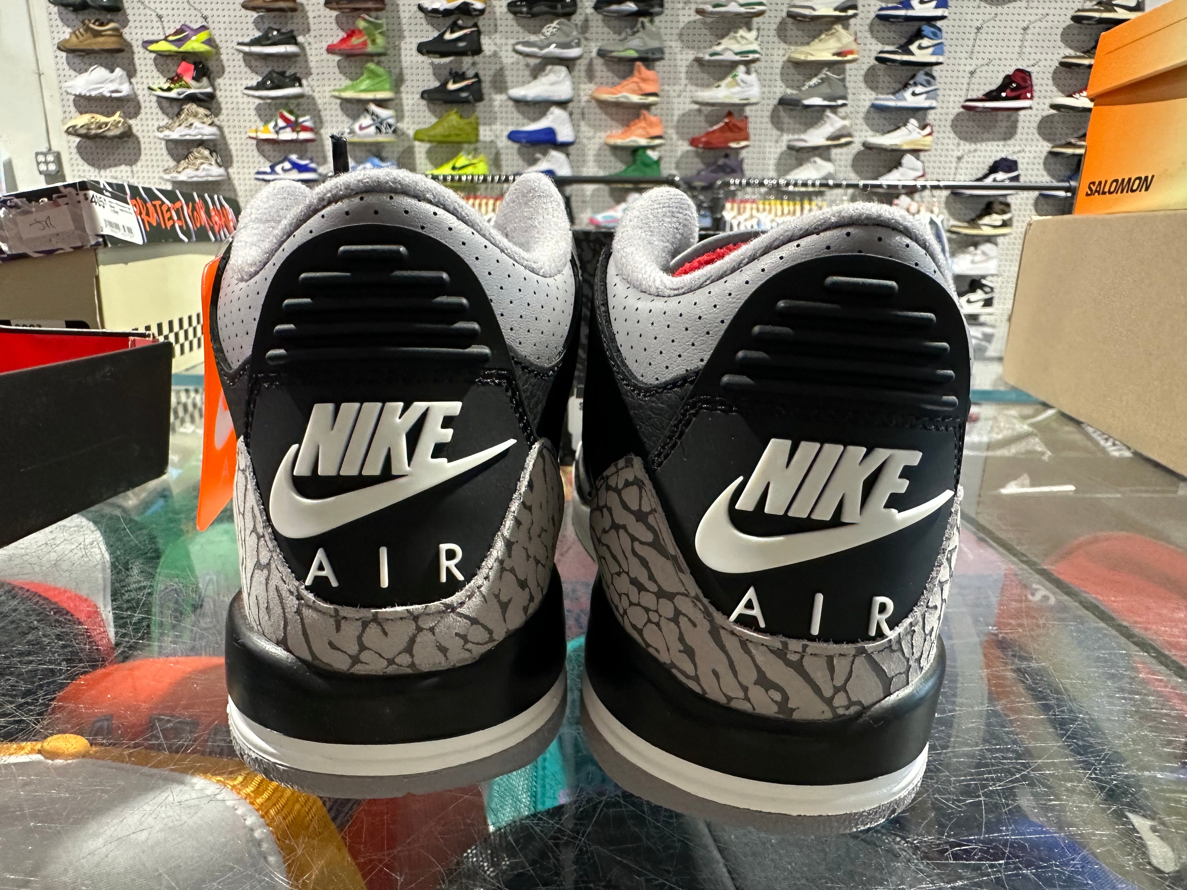 Air Jordan 3 Retro (GS) - Black Cement 2024  Size 4Y