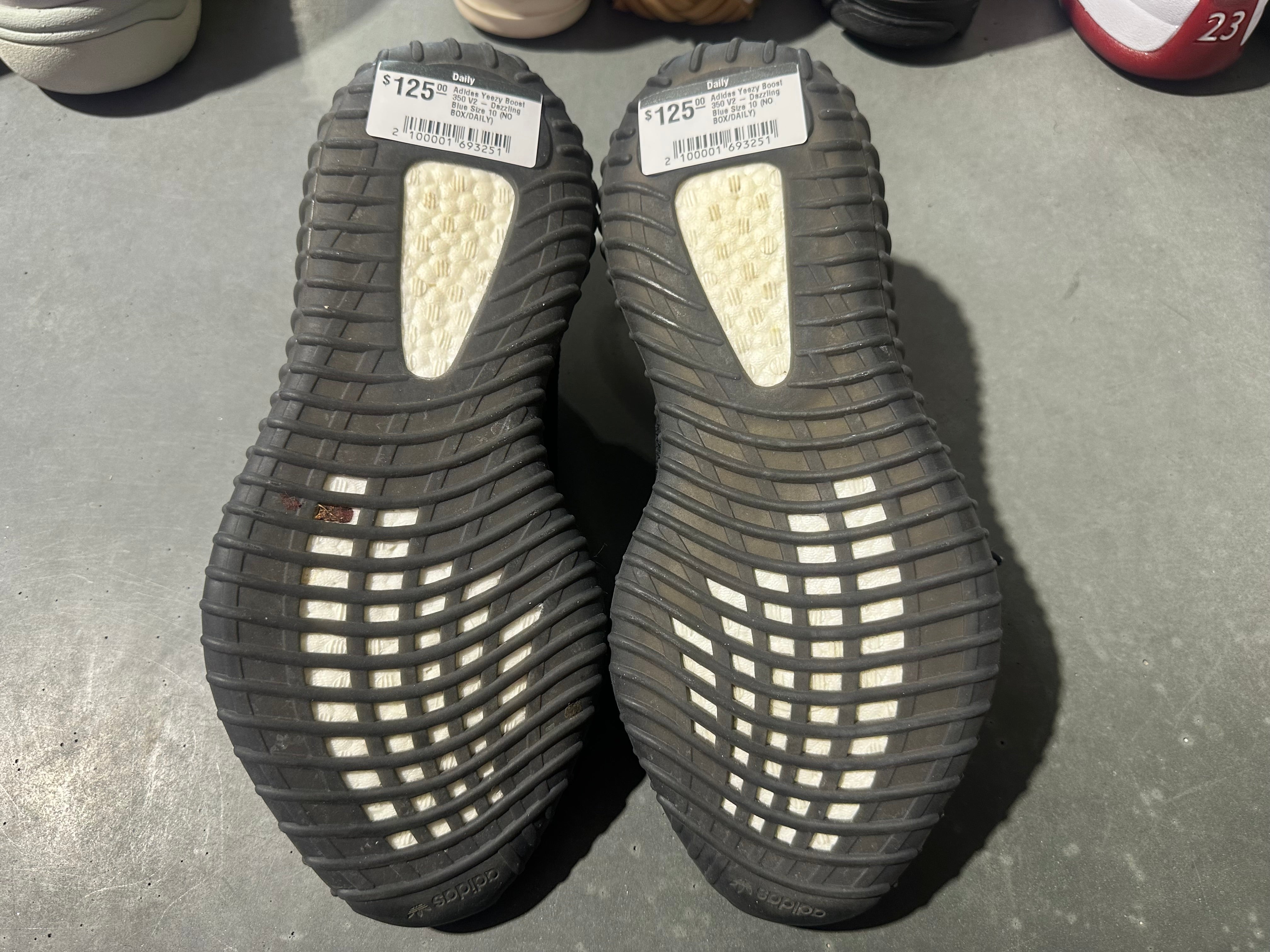 Adidas Yeezy Boost 350 V2 - Dazzling Blue Size 10