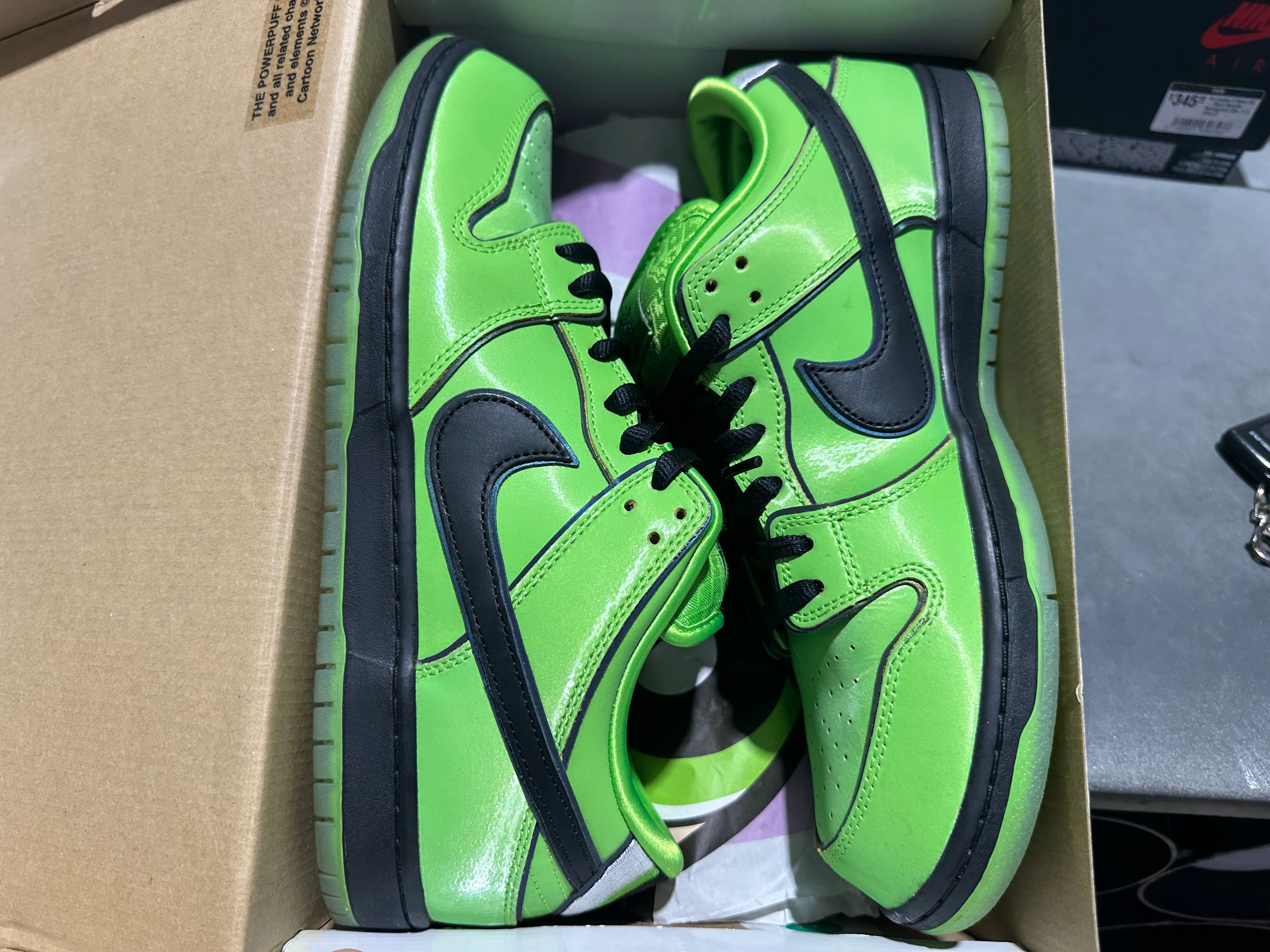 Nike SB Dunk Low Pro QS - Powerpuff Girls/Buttercup Size 11.5
