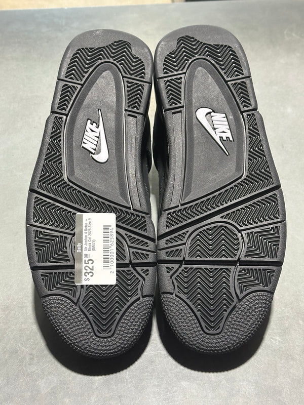 Air Jordan 4 Retro - Black Cat 2025 Size 9