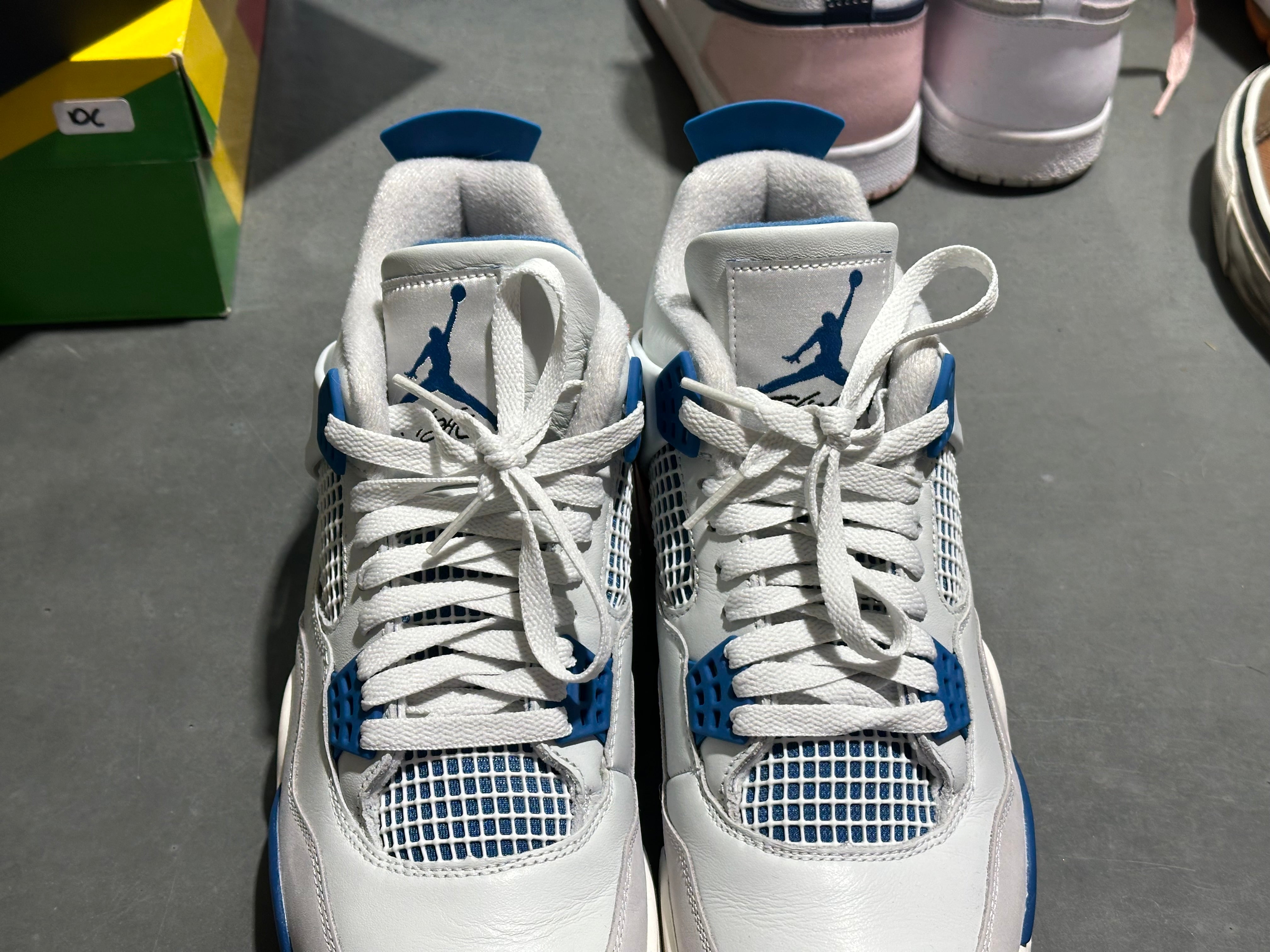 Air Jordan 4 Retro - Military Blue - Size 9.5
