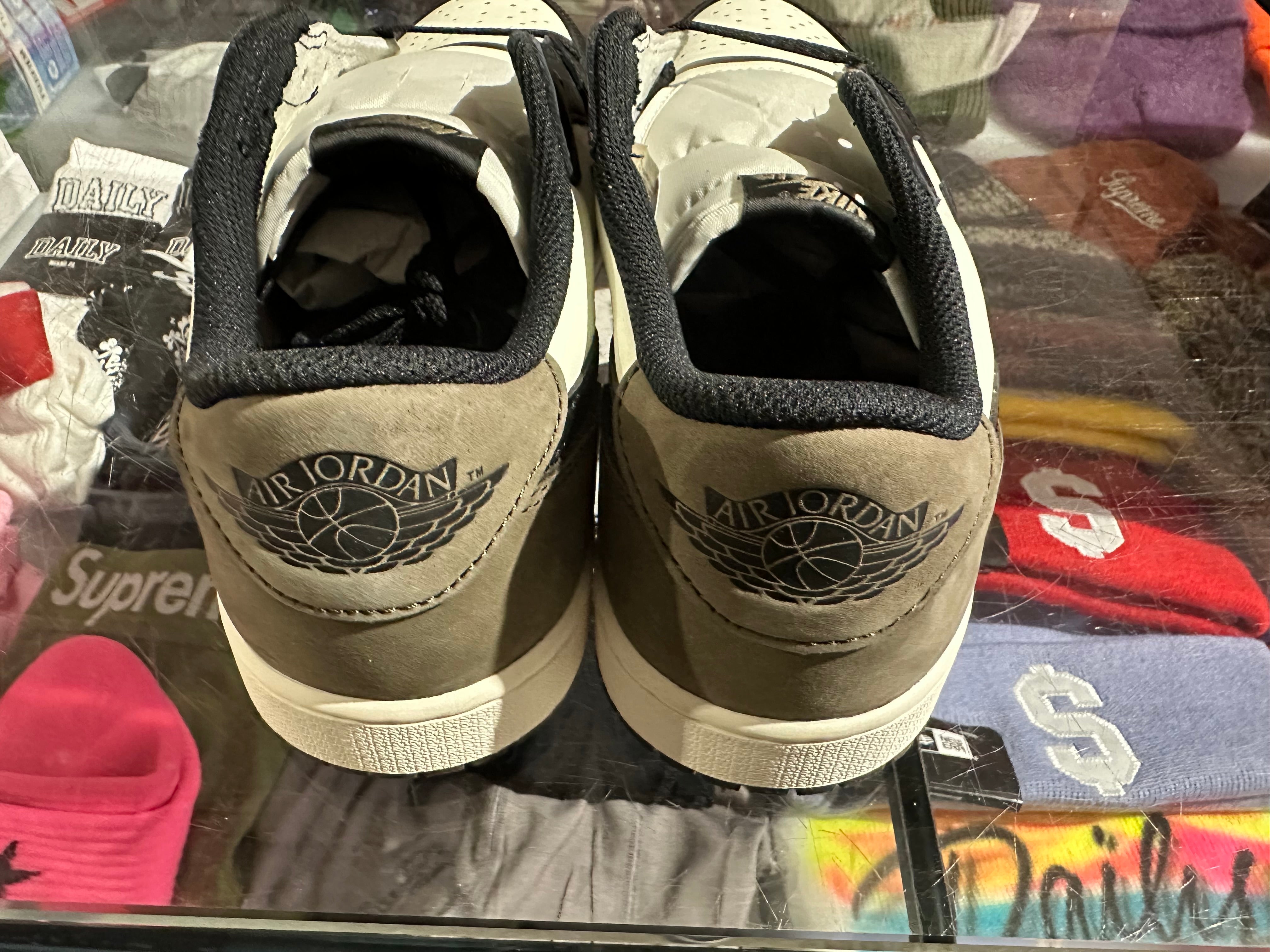 Air Jordan 1 Retro Low OG - Mocha