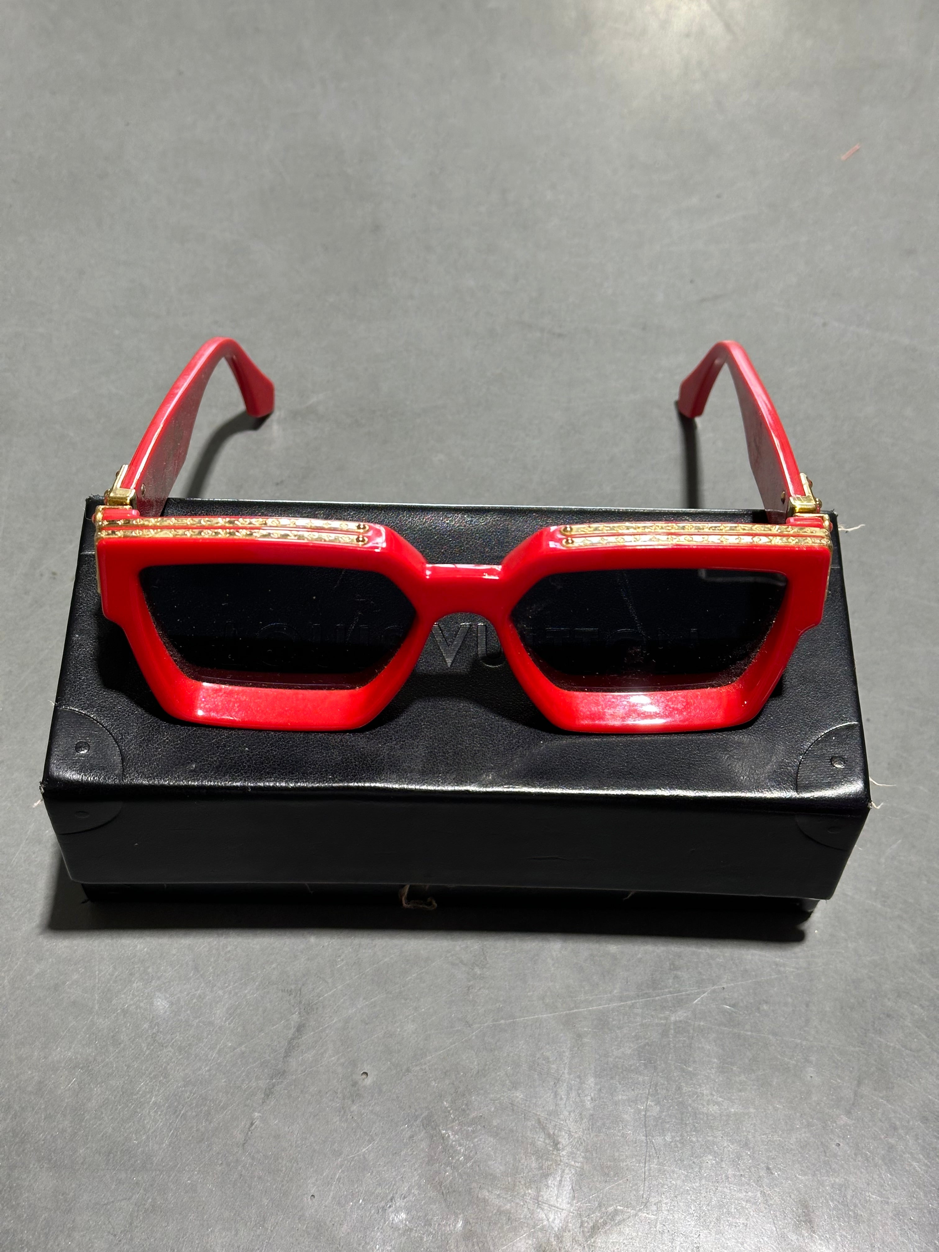 USED Louis Vuitton 1.1 Millionaires Sunglasses - Red