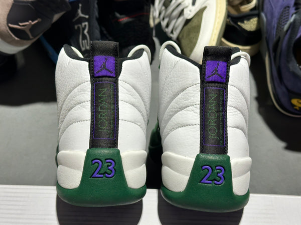 Air Jordan 12 Retro - Bucks Size 8.5