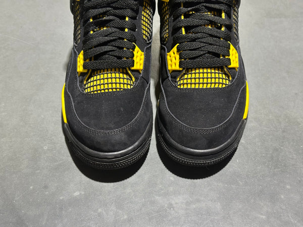 Air Jordan 4 Retro - Thunder Size 8.5