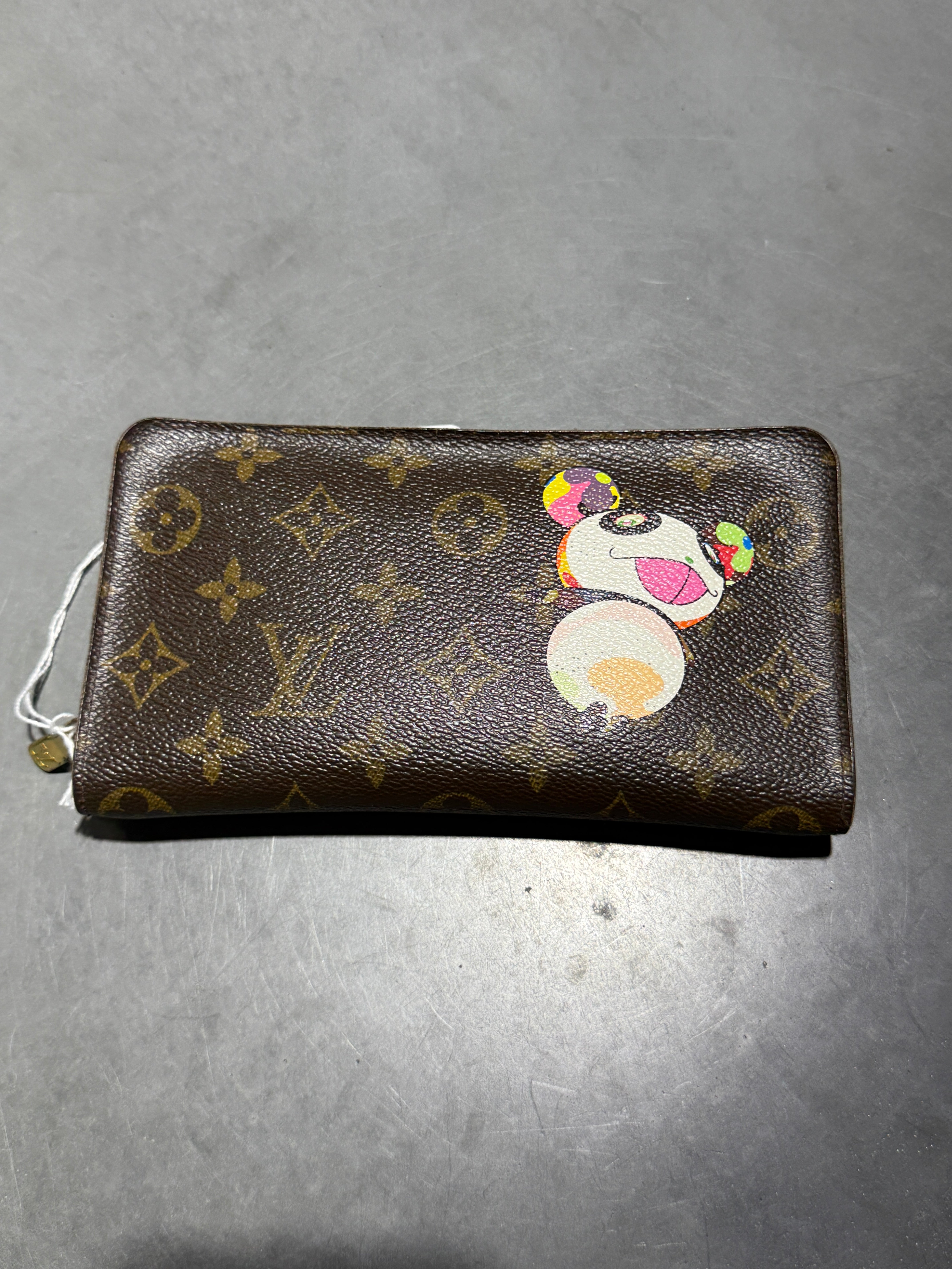 VTG 2004 Louis Vuitton x Murakami Monogram Panda Long Zip Wallet