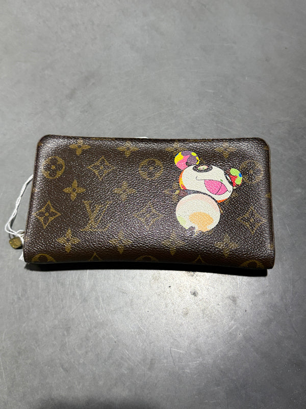VTG 2004 Louis Vuitton x Murakami Monogram Panda Long Zip Wallet