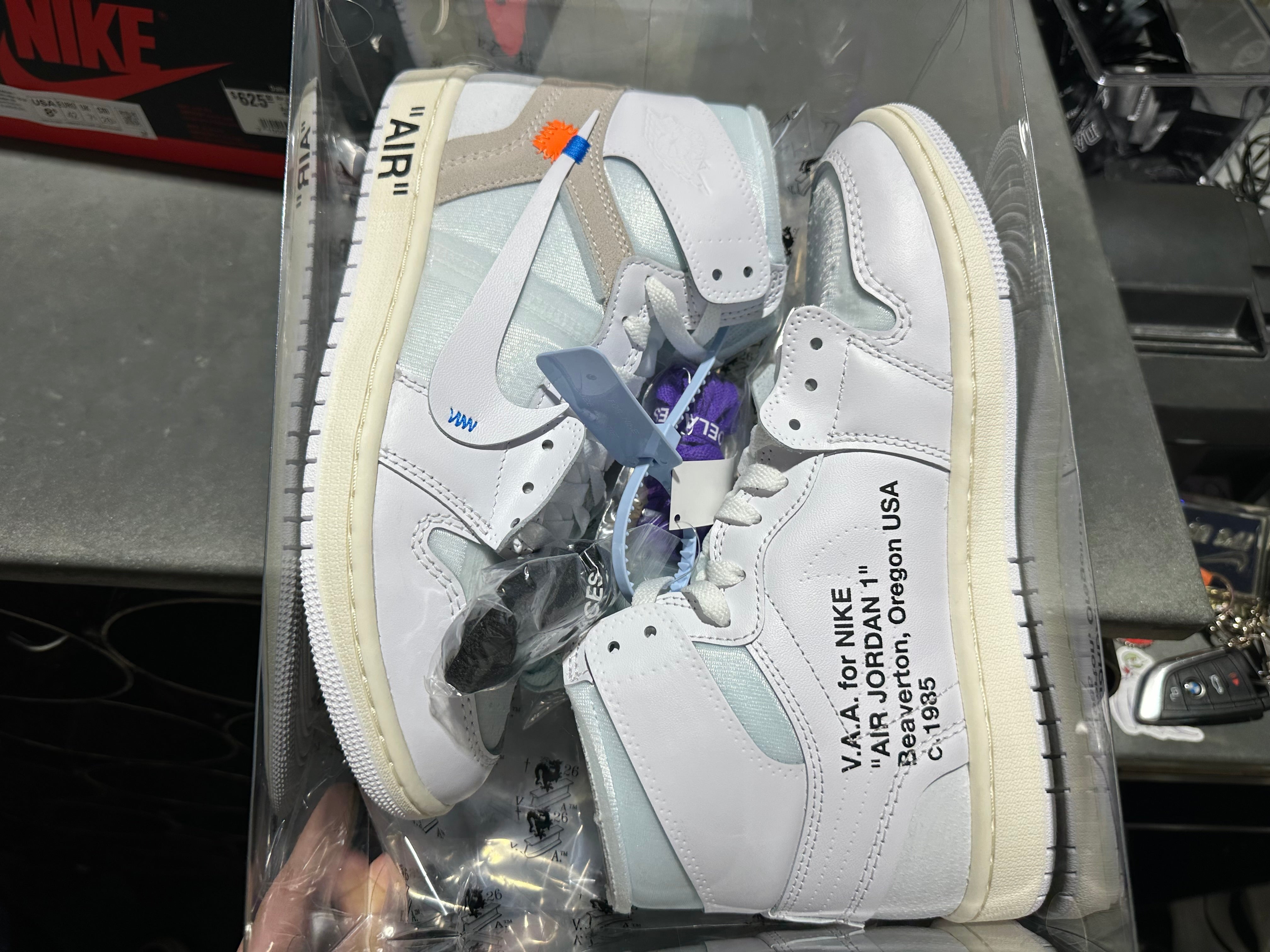 Air Jordan 1 Retro High - Virgil Abloh Archive/Alaska Size 8.5