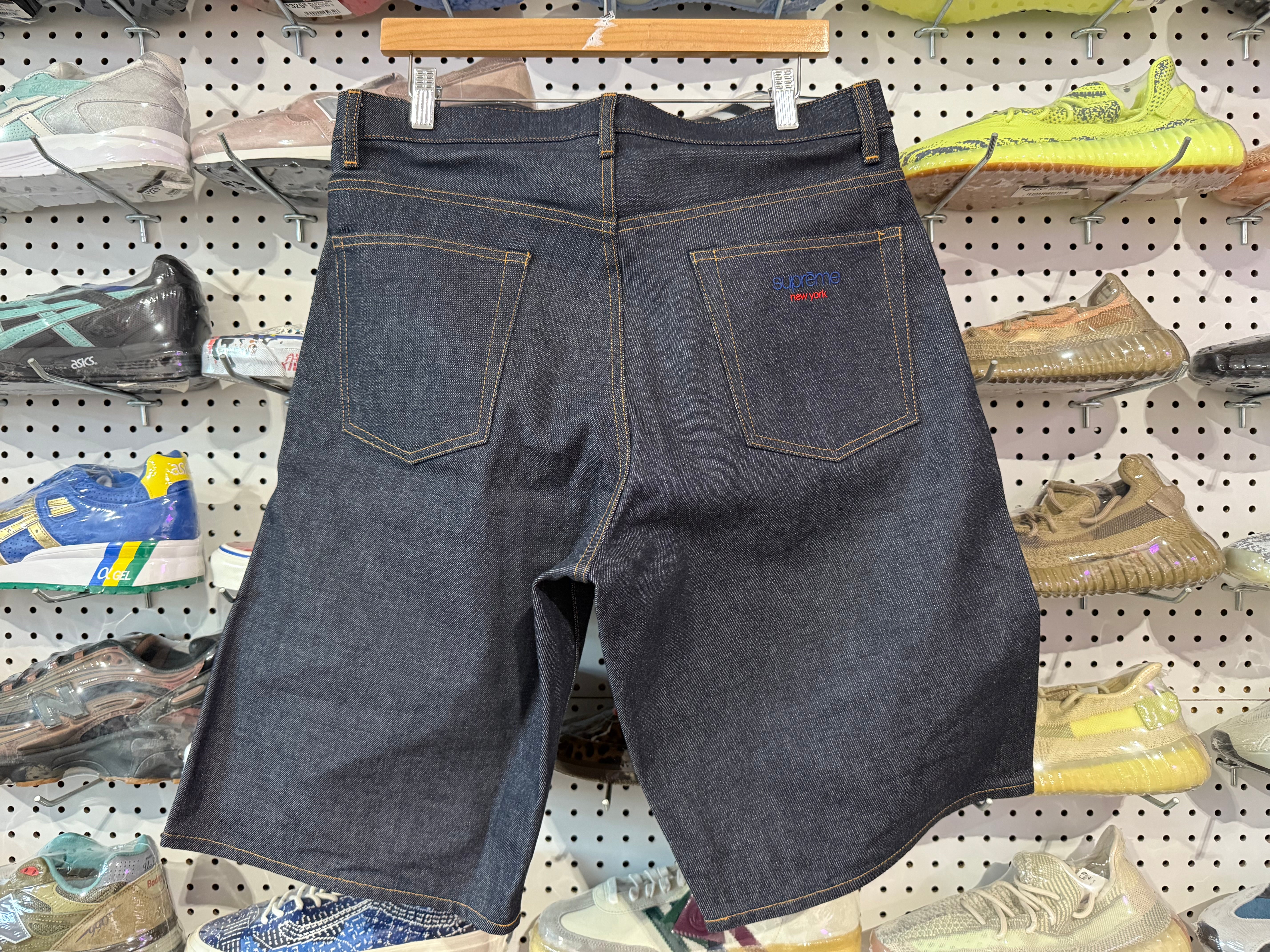 NEW Supreme Rigid Baggy Selvedge Denim Shorts - Indigo Blue Size 32